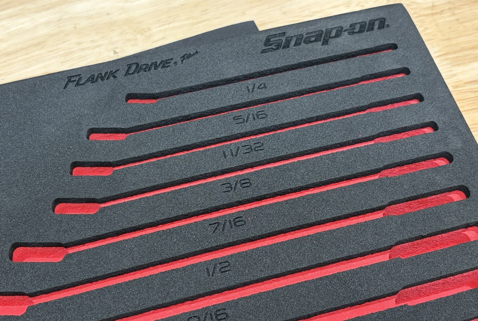 Snap-on RED Flank Dr Plus FOAM TRAY 38pc SAE Metric Combo Wrench Set FMWR13B