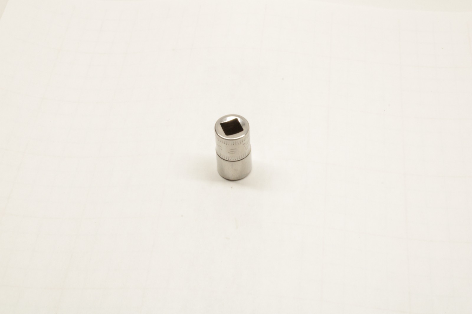 Snap-on Tools USA NEW 1/4″ Drive 6-POINT Metric 9mm Shallow Socket TMM9