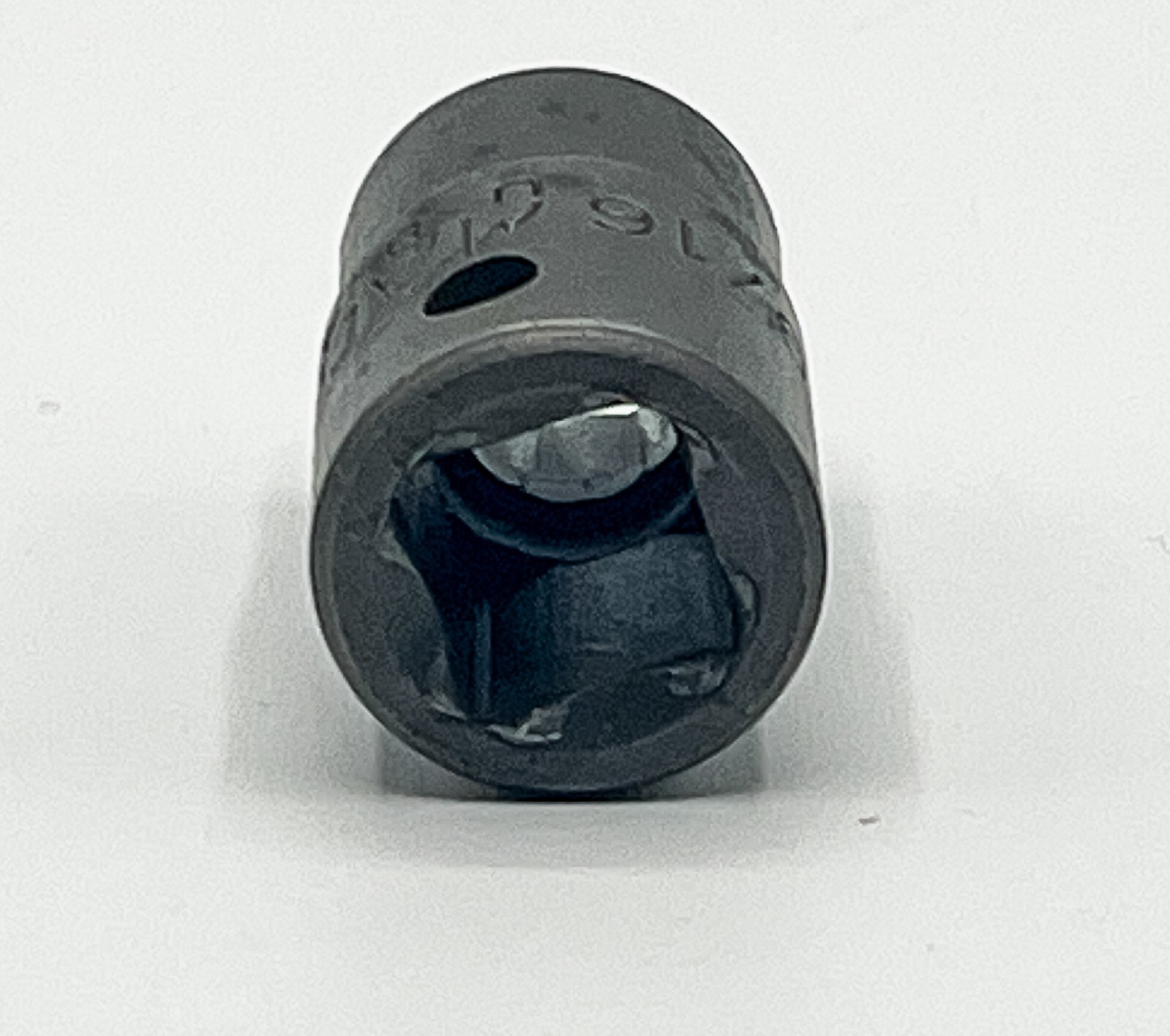 Mac Tools 1/2″ Drive, 12-Point SAE 9/16 Shallow Impact Socket VP182R