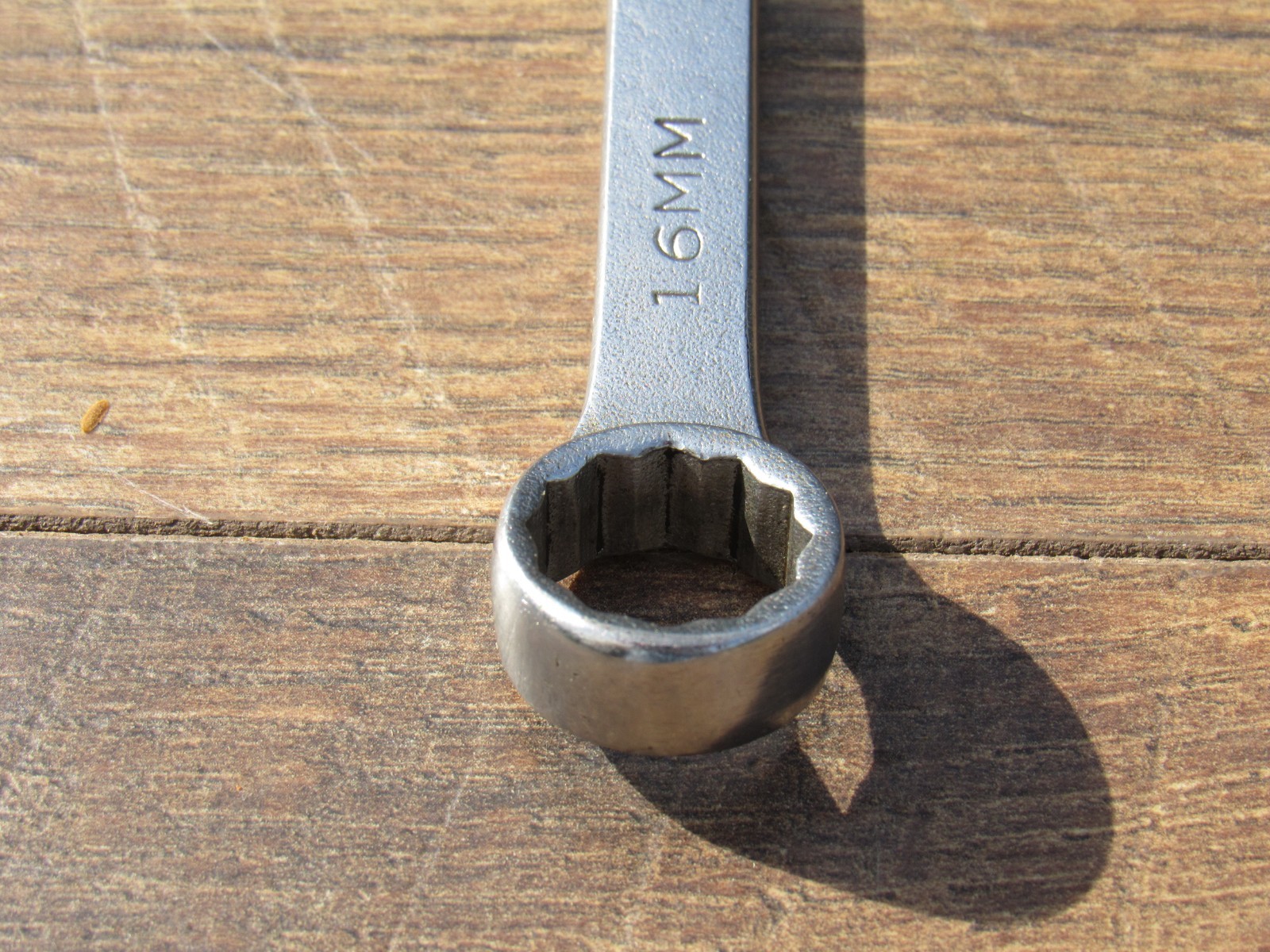 MAC TOOLS M16CL 16MM 12 POINT METRIC COMBINATION OPEN BOX END WRENCHL 16 MM USA