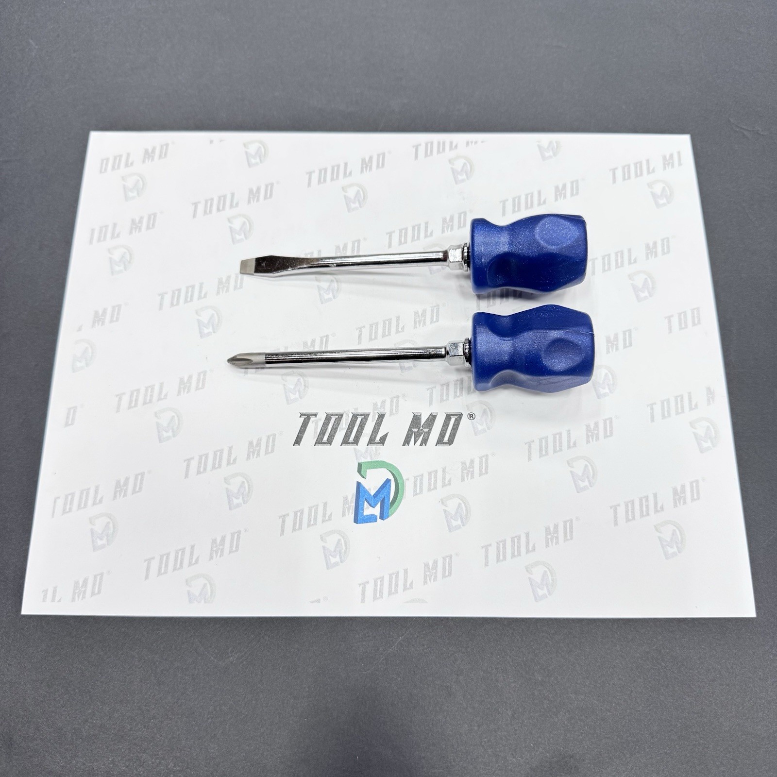 Snap-on Tools NEW 2pc POWER BLUE Stubby Handle Standard Shaft Screwdriver Set