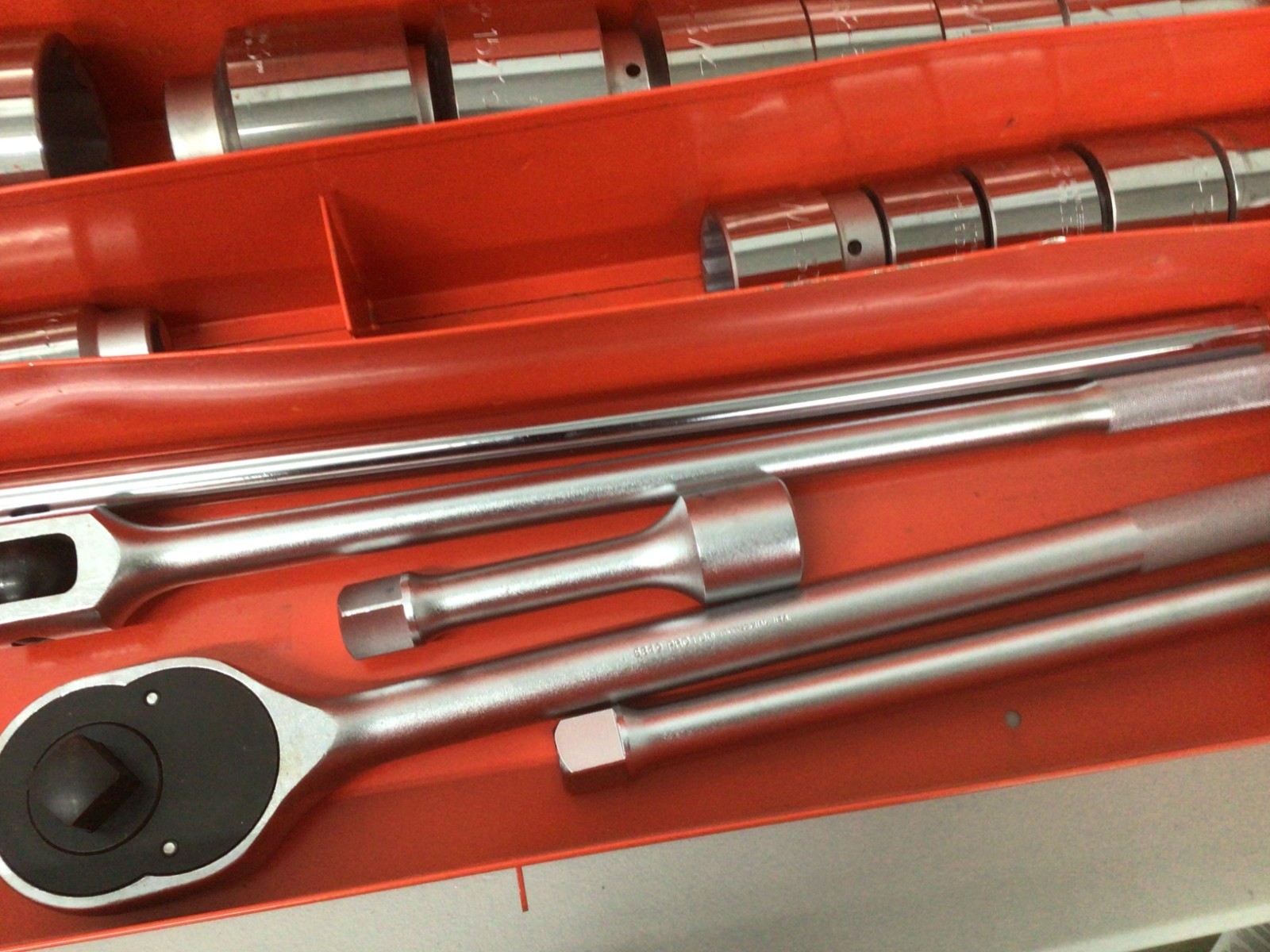 PROTO Socket Set: 1 in Drive, 12-Point, SAE, 1 1/2 in to 3 1/2 in, J57102A