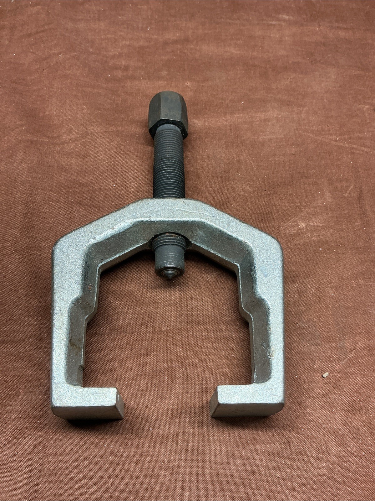 Pitman Arm or Tie Rod End Puller Separator Tool 1-11/32 inch (33mm)
