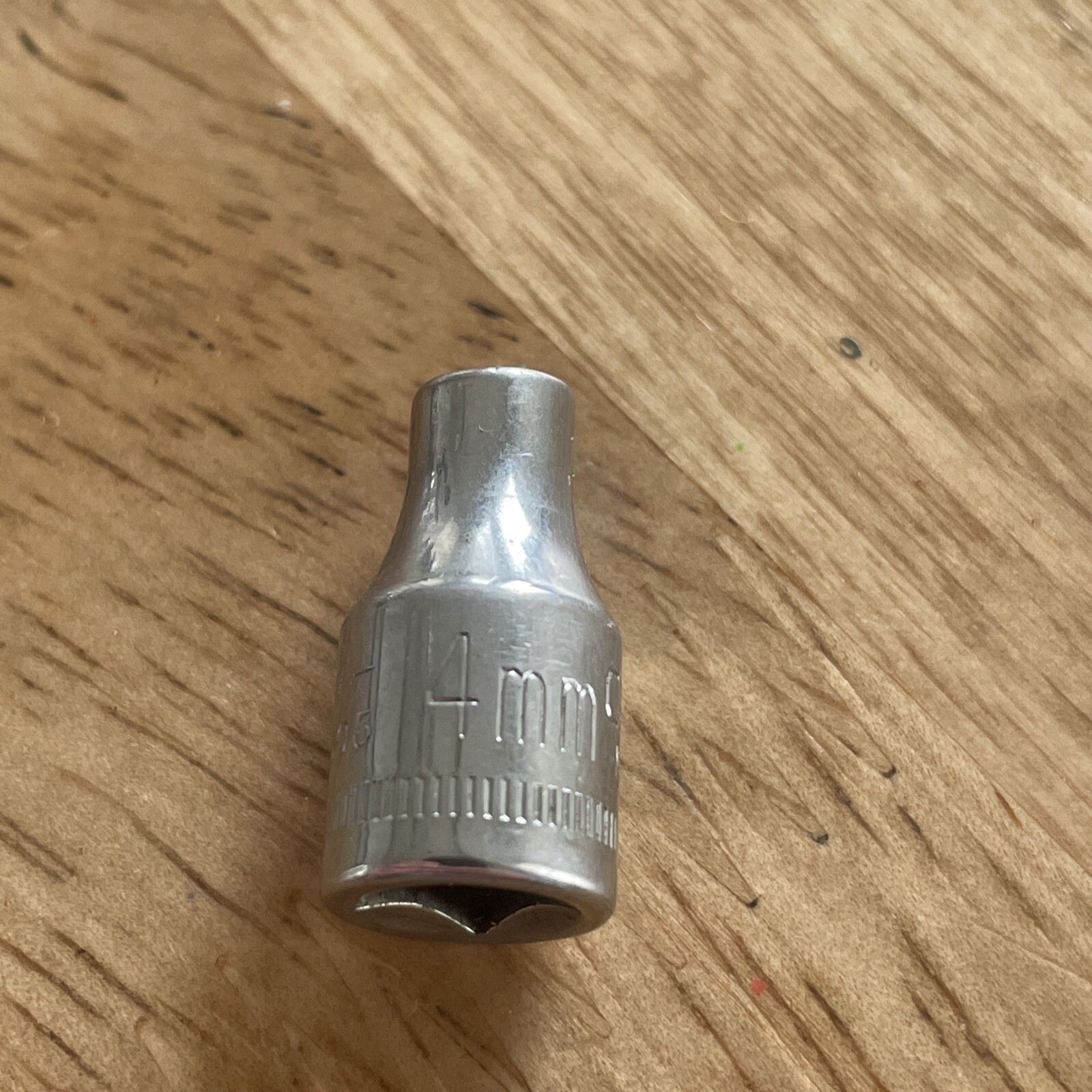 Craftsman 1/4″ Drive 4MM 6 Point Shallow Socket Metric -V- 43505 USA NICE