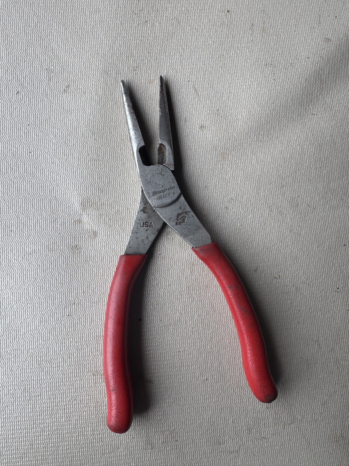 Snap On Tools 9″ Long Nose Pliers 3 Slip Joint Talon Grip 57% More Power RED