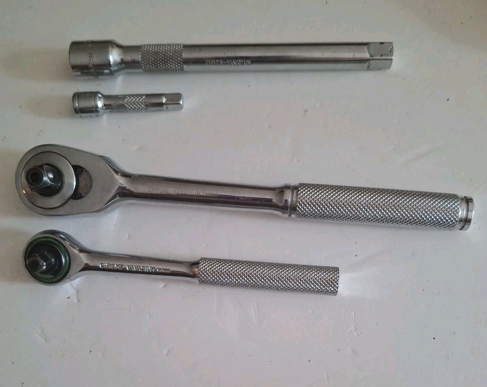 Vintage ACE HARDWARE 1/4-3/8 RACHETS WITH 2 EXTENSIONS 1 ACE 1 TRUE CRAFT