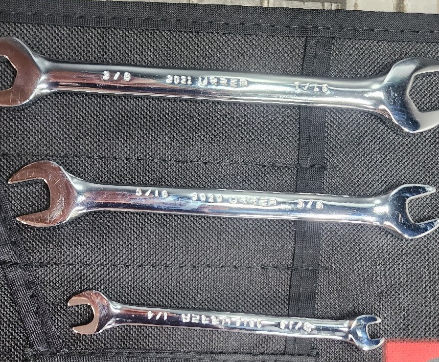 Urrea 10 Piece SAE Open End Wrench Set Hanging And Roll up Carrier 1/4″ – 1″