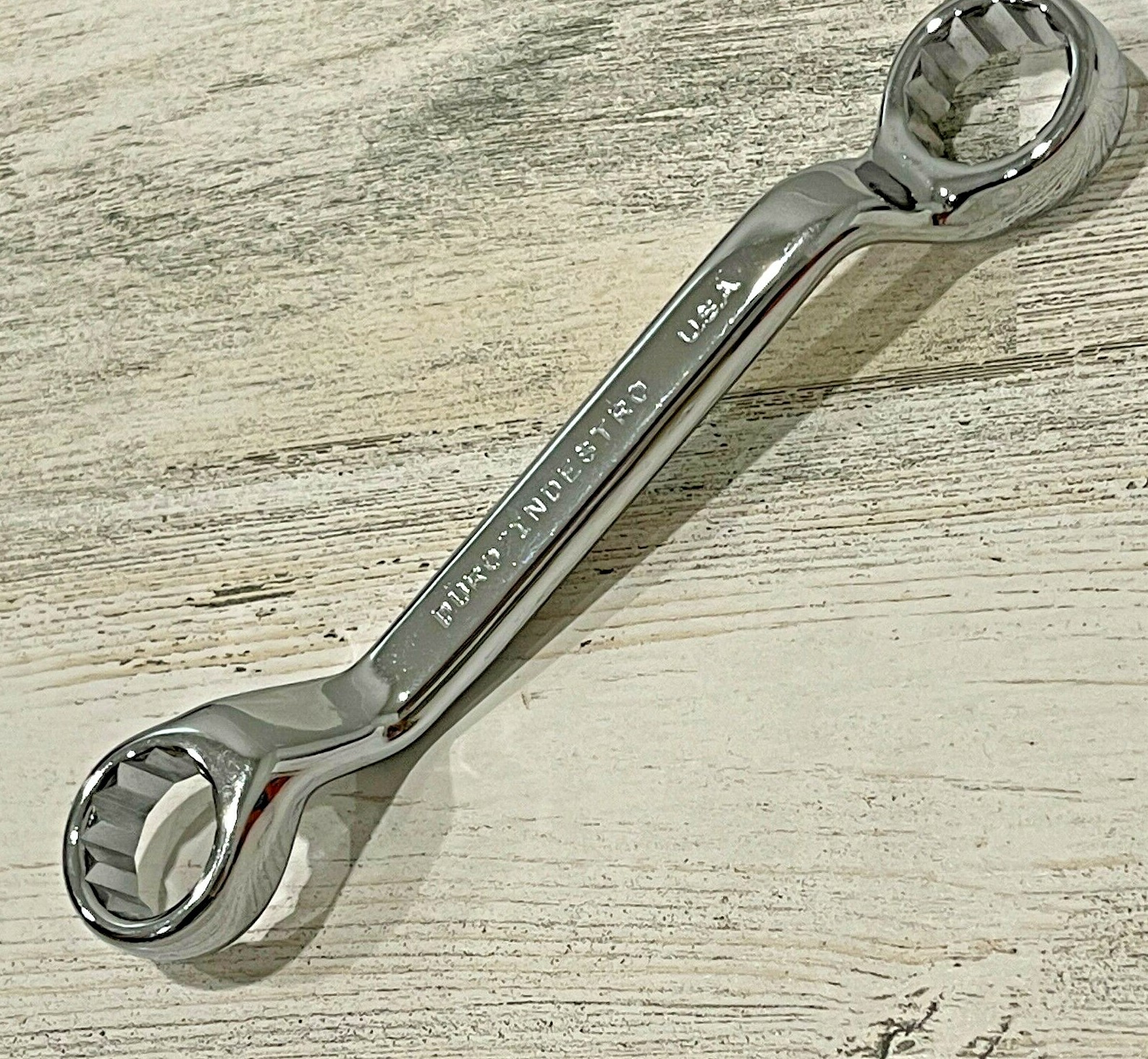 DURO INDESTRO USA 18mm-19mm DOUBLE BOX END OFFSET WRENCH 12 PT. OAL 6.5″ 934AMM