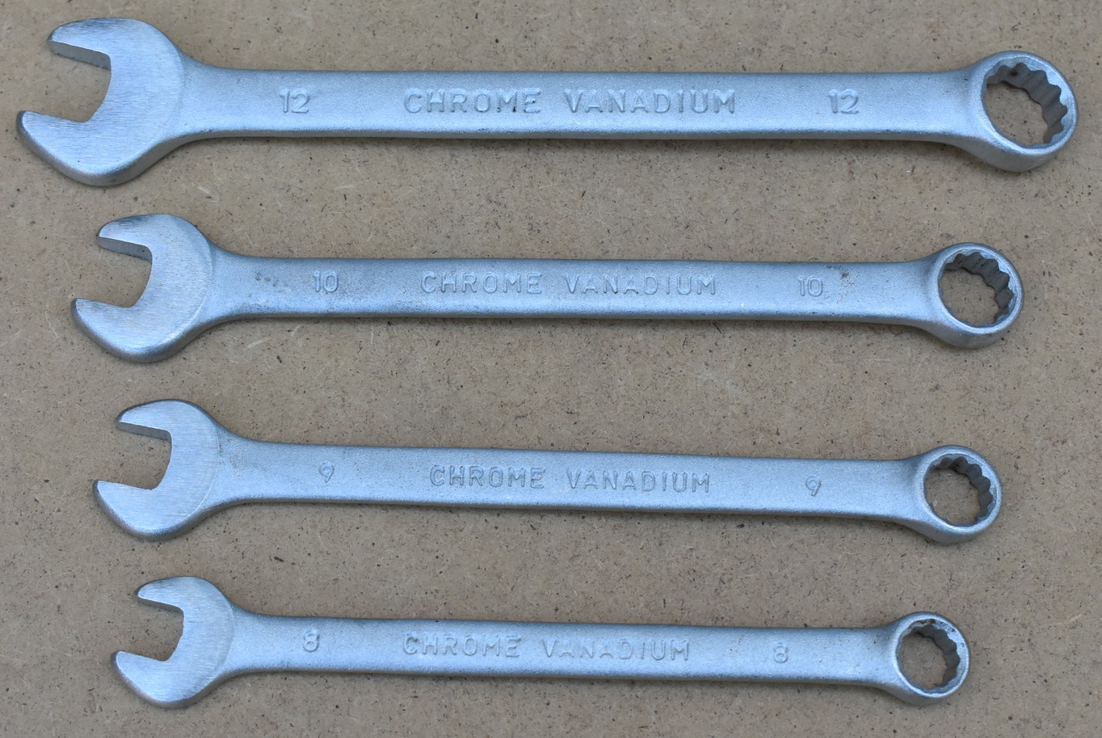 STANLEY TOOLS 12-PT OPEN/BOX END METRIC COMBINATION WRENCH LOT OF 4, 8 9 10 12mm