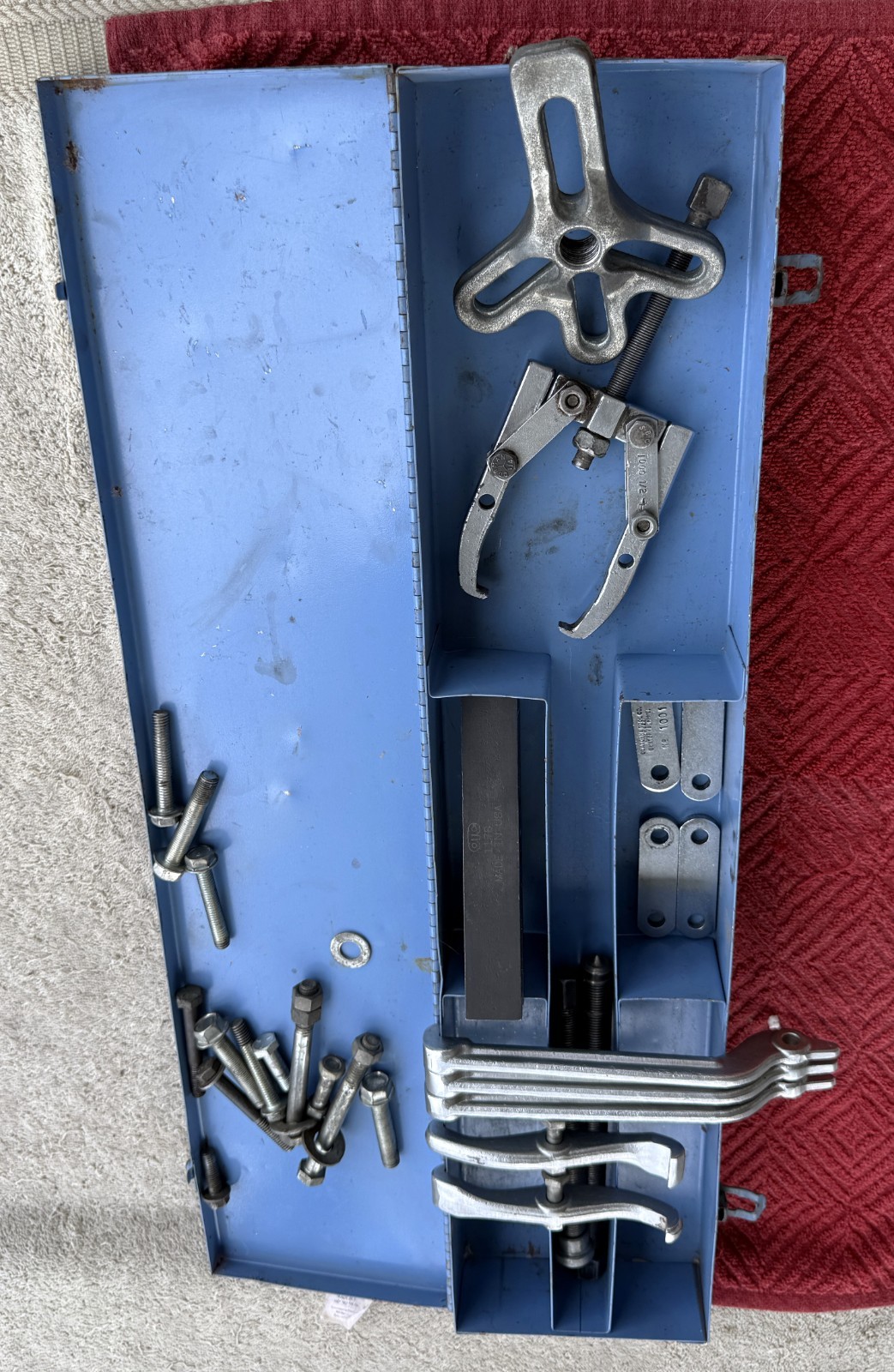 VINTAGE OWATONNA TOOL CO. PULLER KIT MECHANICAL, 5180-00-313-9496 – AS PICTURED