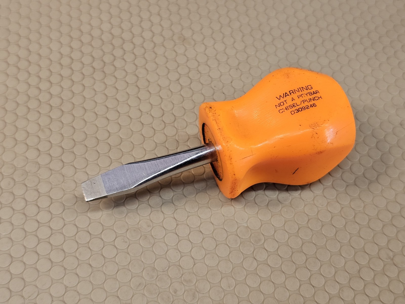 Snap-on SDD1 1/4″ x 1-1/2″ Hard Orange Handle Flat/Slotted Stubby Screwdriver US