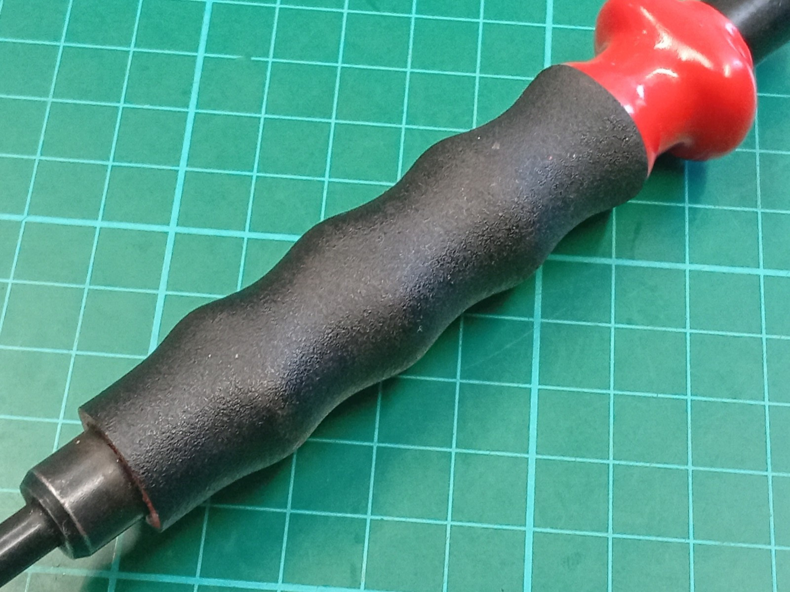 Facom 249.G6 Sheathed 6mm Drift Punch, France