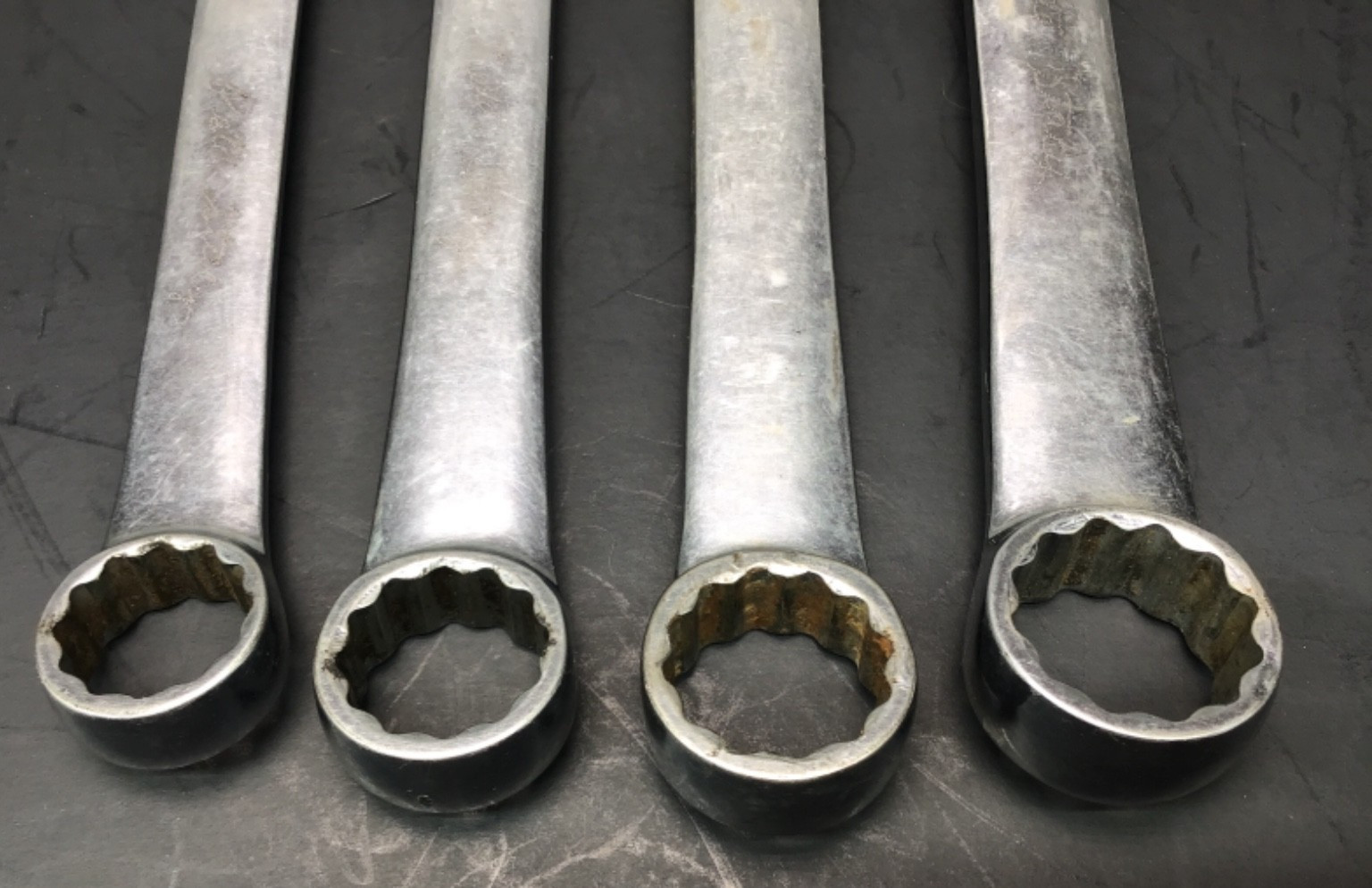 Snap-On Tools OEX 4pc 12 Point Combination Wrench Set (13/16″, 7/8″, 15/16″, 1″)