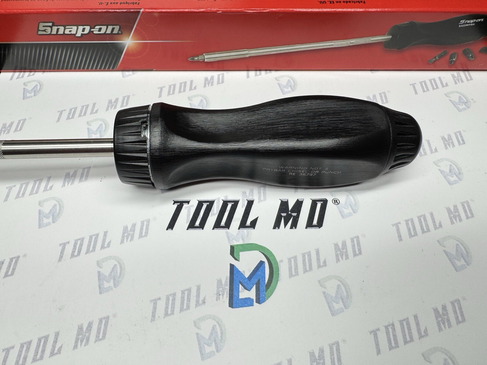 Snap-on Tools USA NEW BLACK Hard Grip 8″ Shaft Ratcheting Screwdriver SSDMR8A