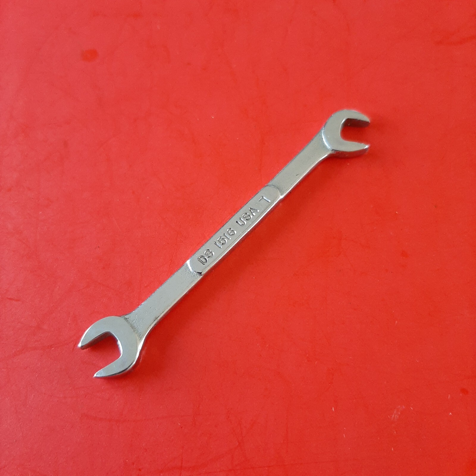 Snap-on Tools USA 15/64″ x 1/4″ SAE 4 Way Angled Ignition Wrench DS1516