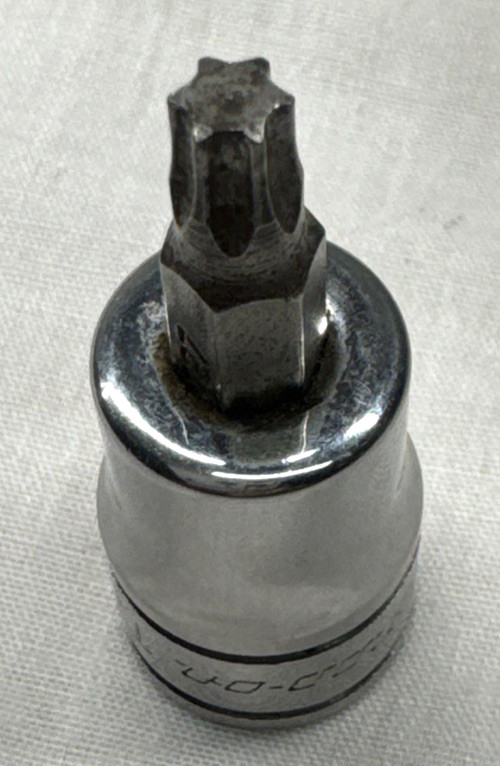 Snap-on tools 3/8″ drive T27W Torx Bit Socket FTXB27E USA .