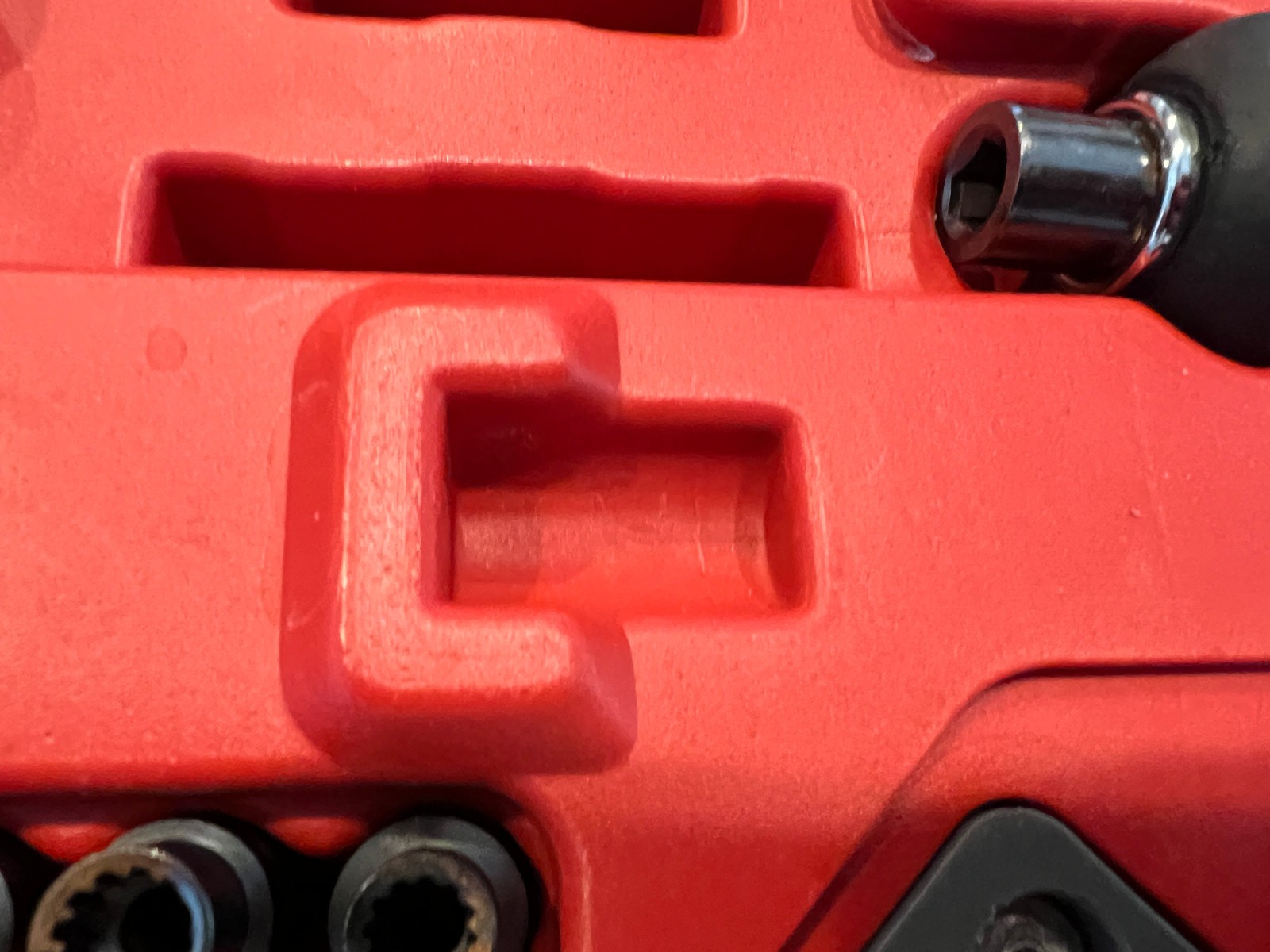 CRAFTSMAN 935430 57 / 58 Piece Universal Max Axess Pass Through Socket Set Case