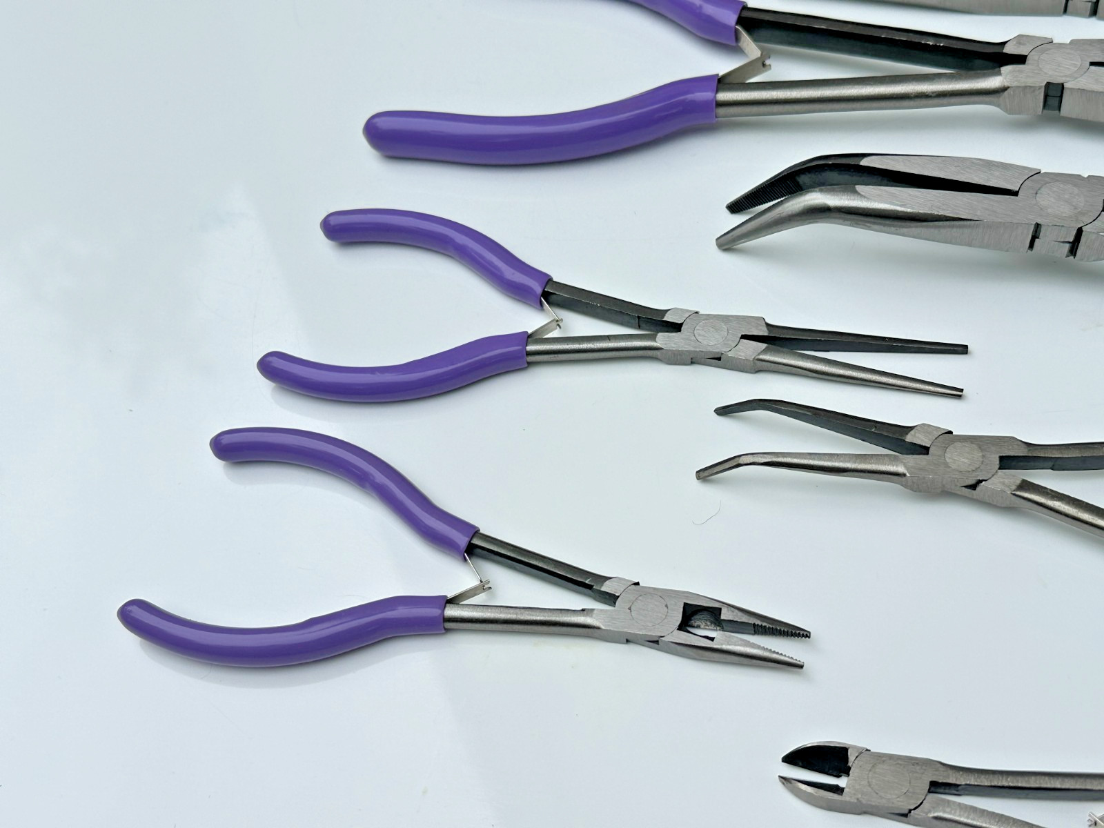 Matco Tools 8pc SPLR8P PURPLE Long Reach & Mini Pliers Set w/ Duffle Bag (NOS)