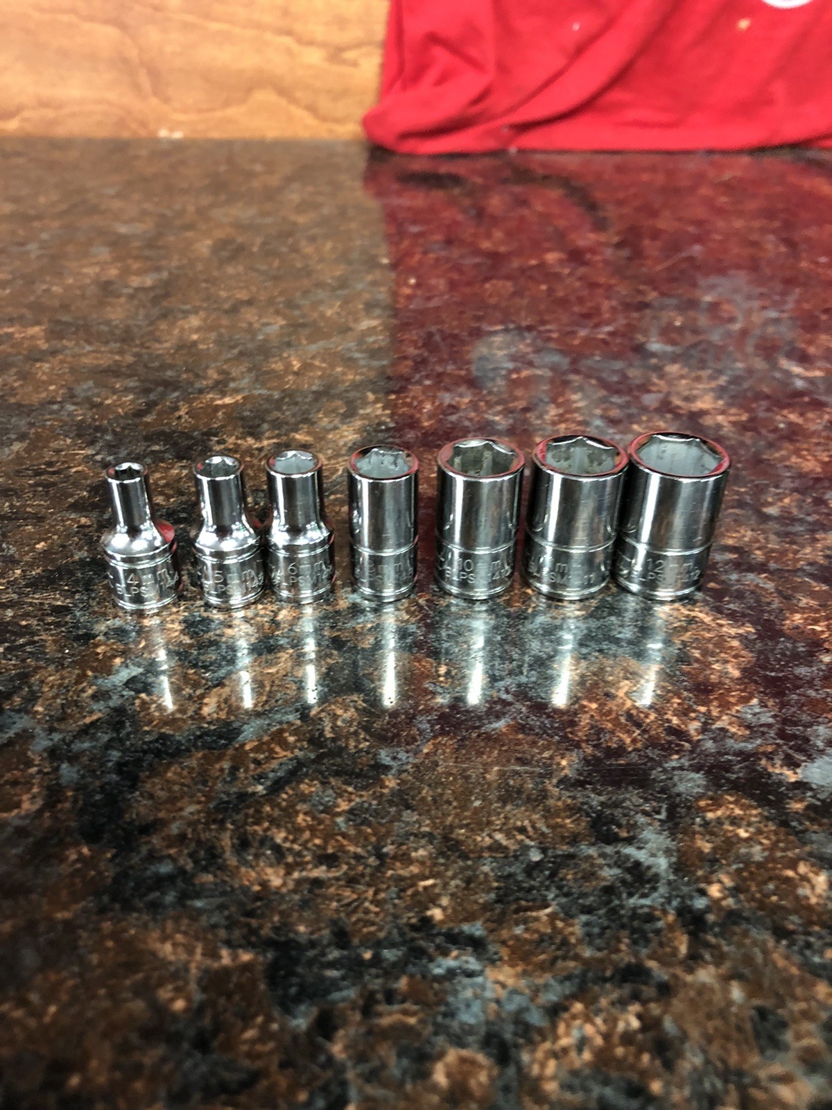Blue-Point 4, 5, 6, 8, 10, 11, 12, 15mm Stubby 1/4» Drive Sockets (LOOK)