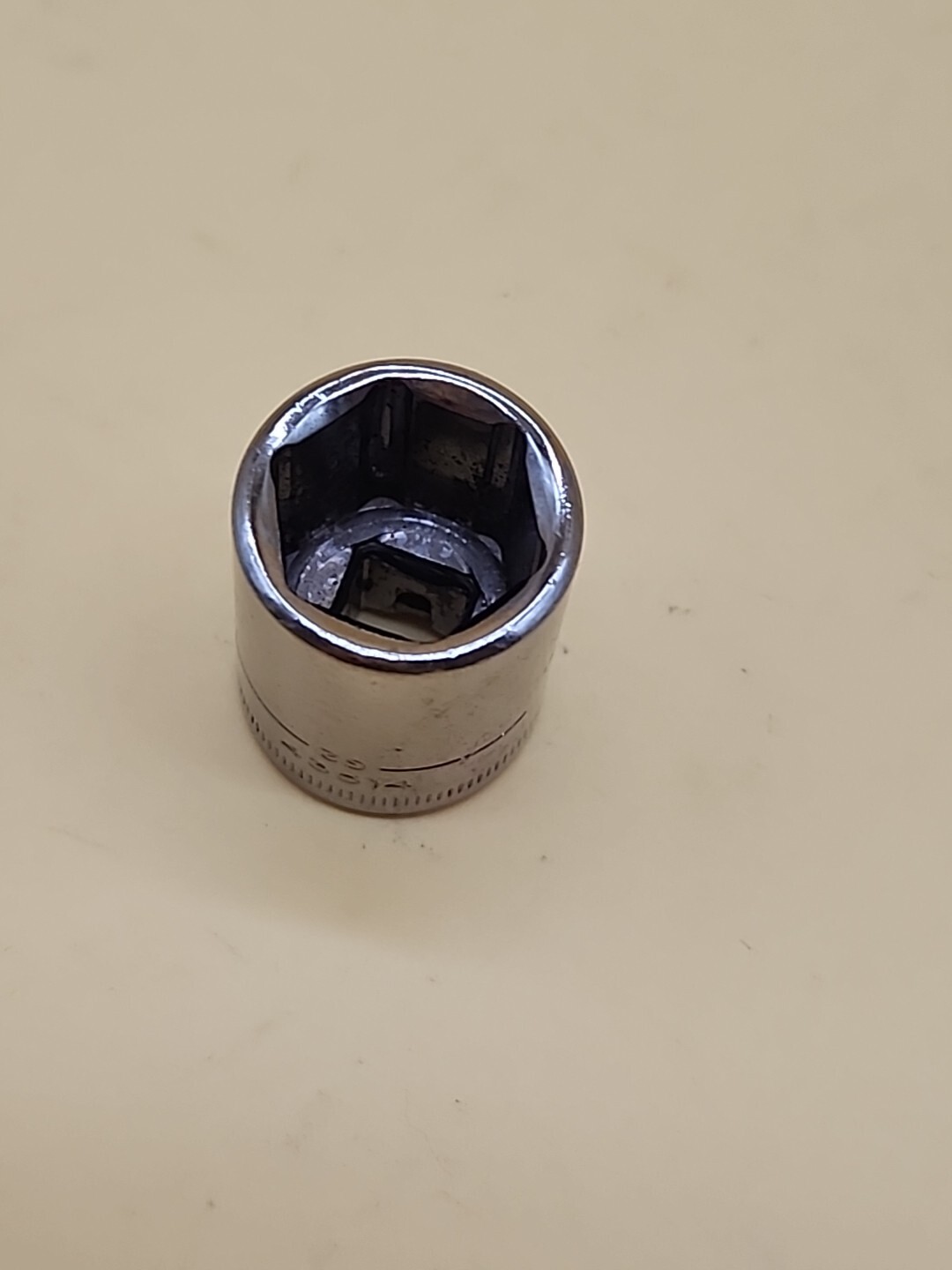 Craftsman Vintag 13mm 6 Point 1/4″ Drive Shallow Socket G2-43514 USA