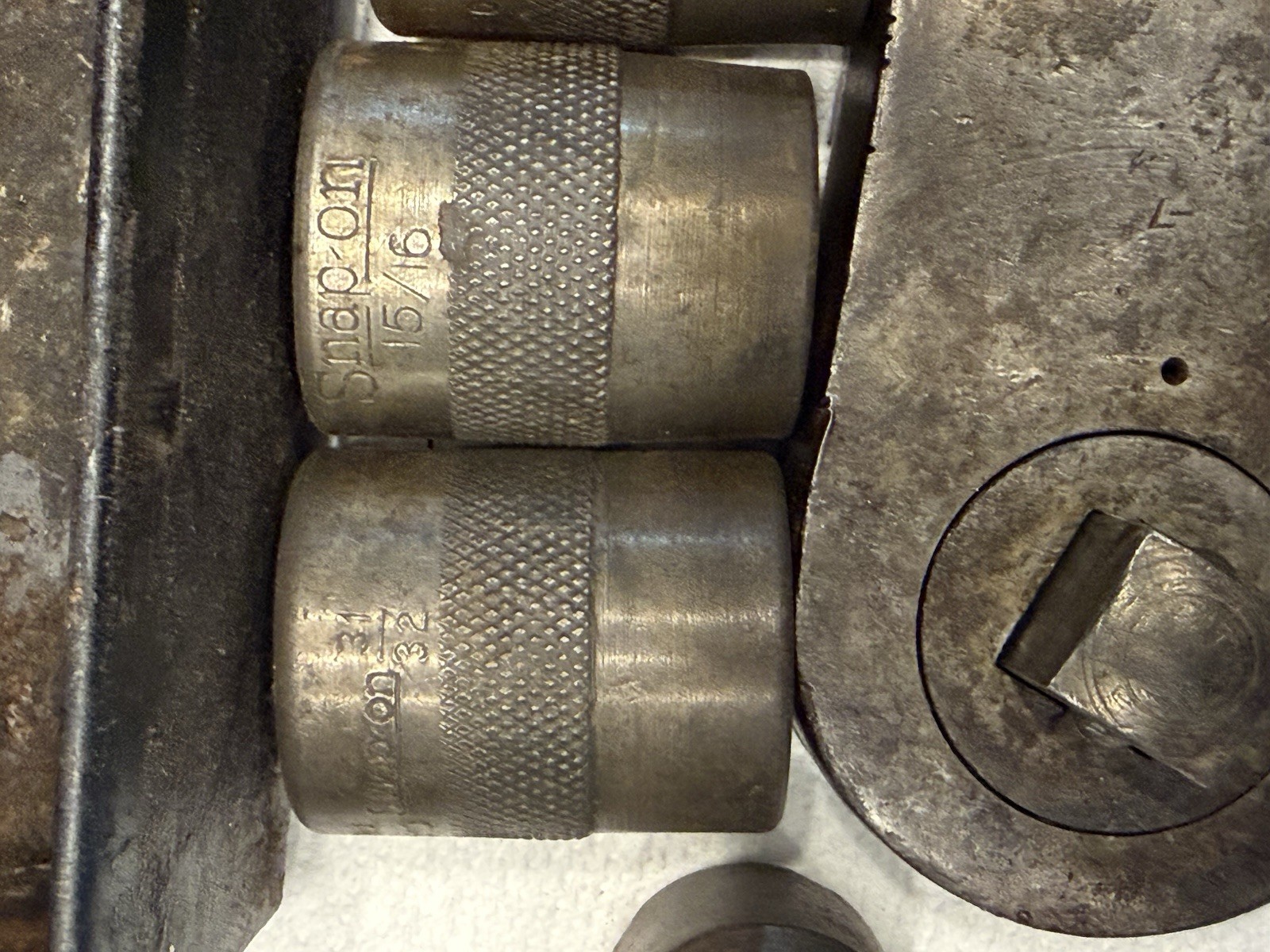 9 SOCKET SNAP ON 5/8 DRIVE PUSH THROUGH RATCHET SET EXTENSION ADAPTERS No. 7