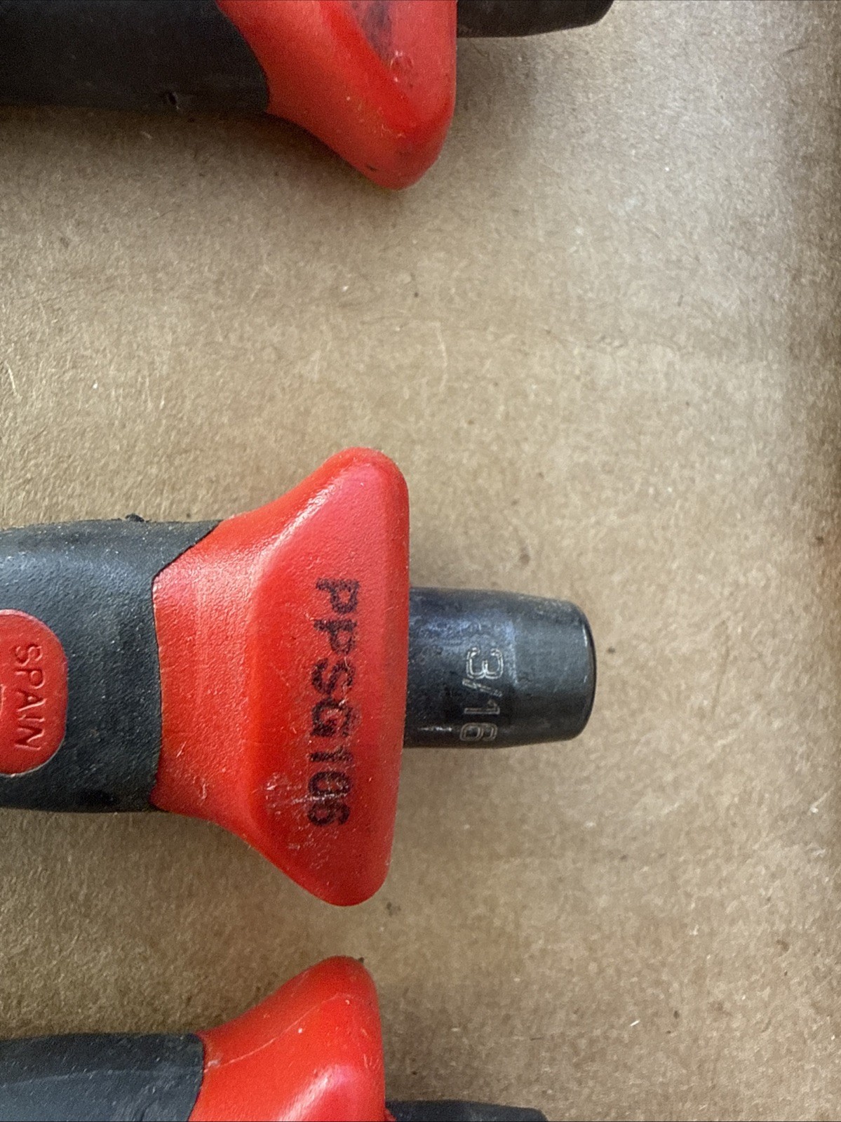 SNAP-ON 9PC Red SOFT GRIP PUNCH AND CHISEL SET #PPCSG710