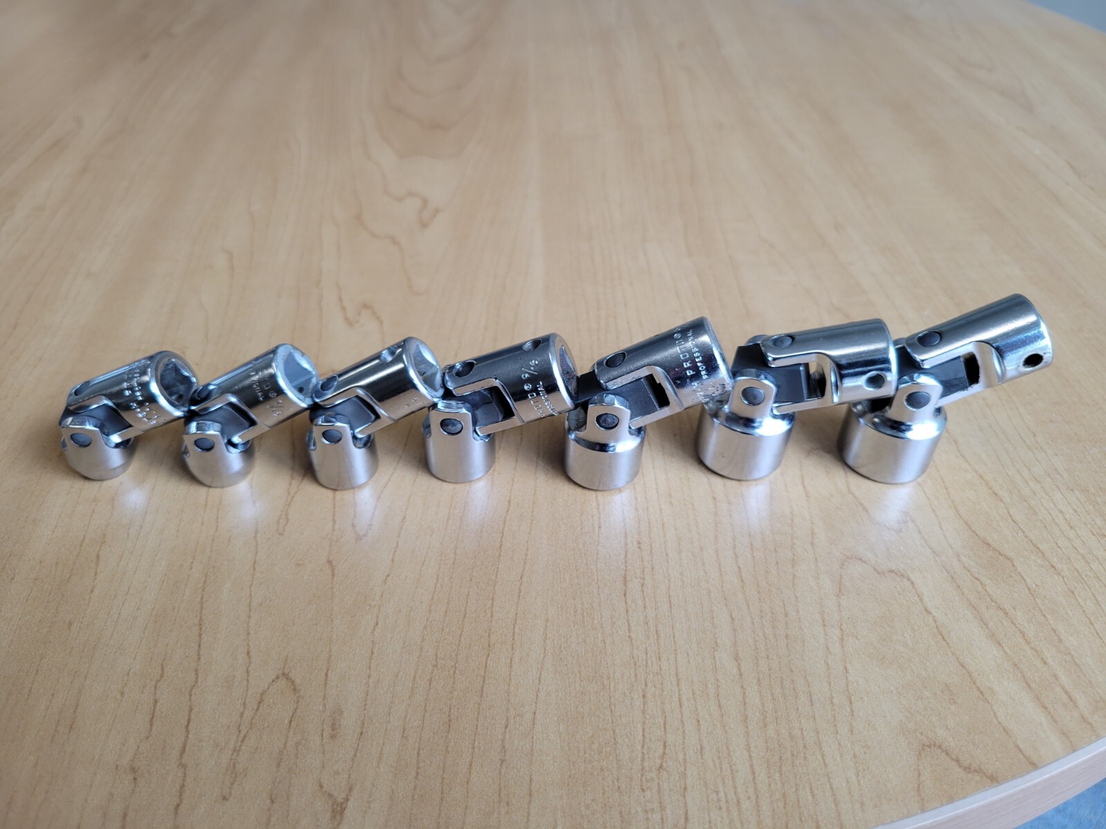 Proto 7 Piece 3/8″ Drive 6 Point SAE Universal Joint Socket Set 3/8 through 3/4