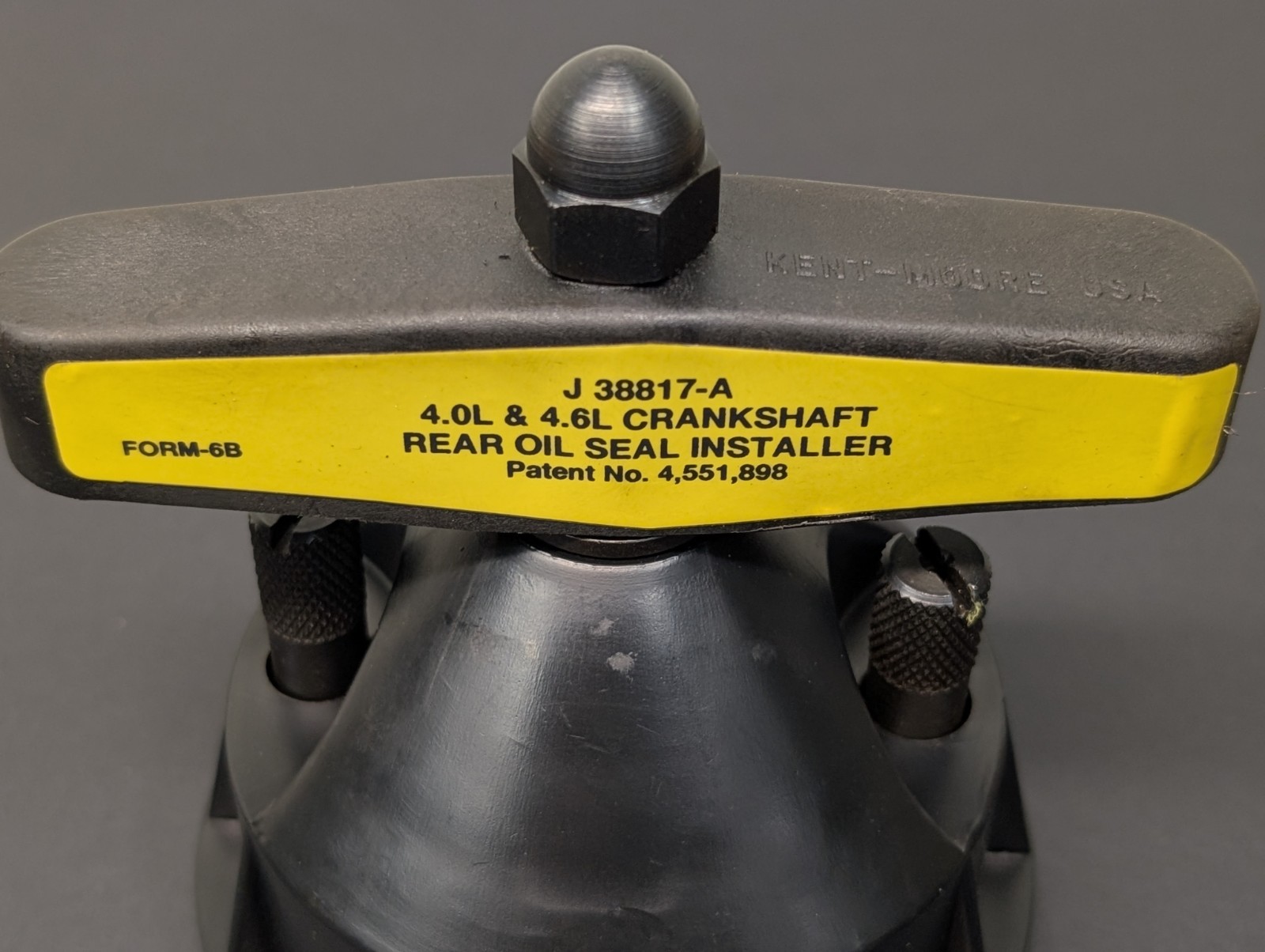 Kent Moore J-38817-A 4.0L 4.6L Crankshaft Rear Oil Seal Installer Tool