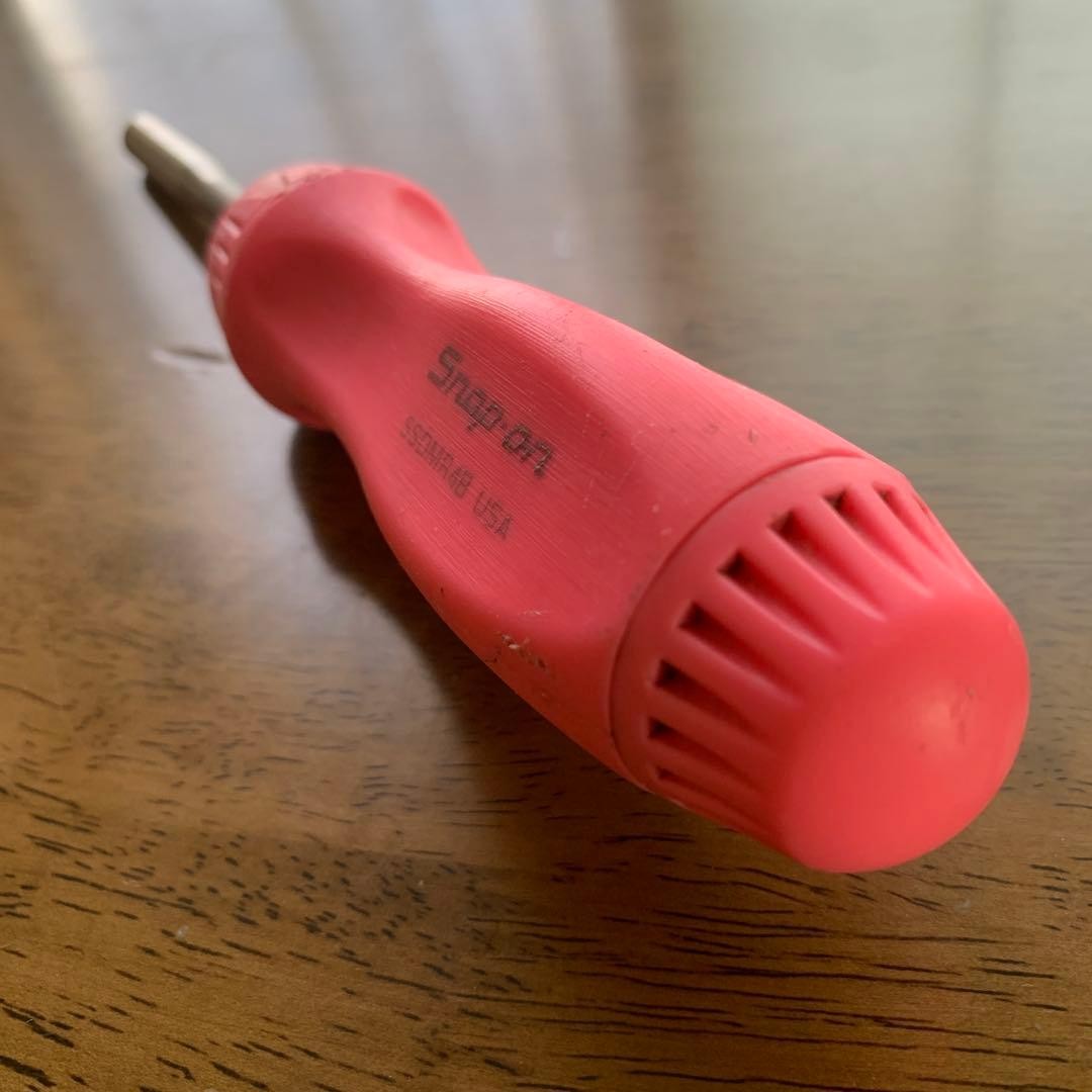 Snap-on SSDMR4B Ratchet Screwdriver PINK W/BITS