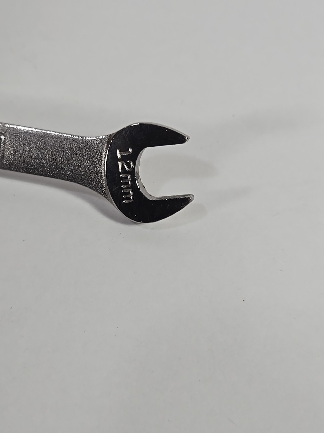 Craftsman Metric -VV- Combination Wrench, 12pt, USA NOS, 12mm – Part # 42916