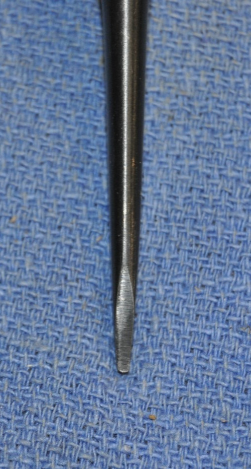 Snap on E703 spring loaded long nose needle nose pliers 6-1/2 in. USA