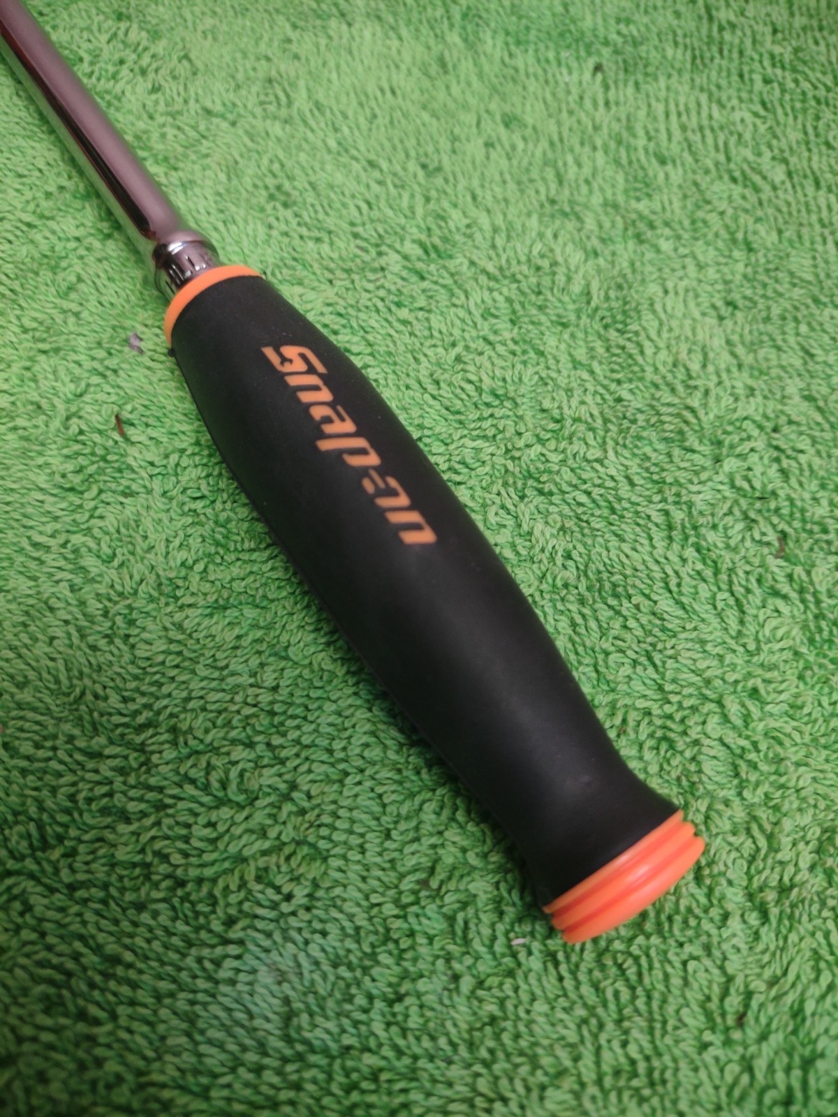 New!!! Snap-On 1/4” Soft Grip Extra-Long Handle Flex-Head Ratchet OrangeTHLLF72O