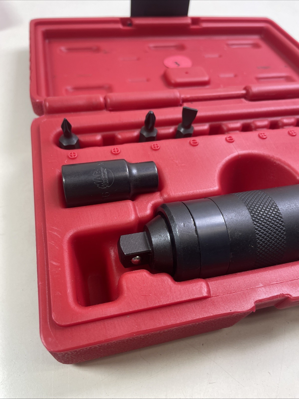 Mac Tools SID13BA 3/8″ Drive Impact Driver Kit * Missing Some Bits & 1/4” Socket