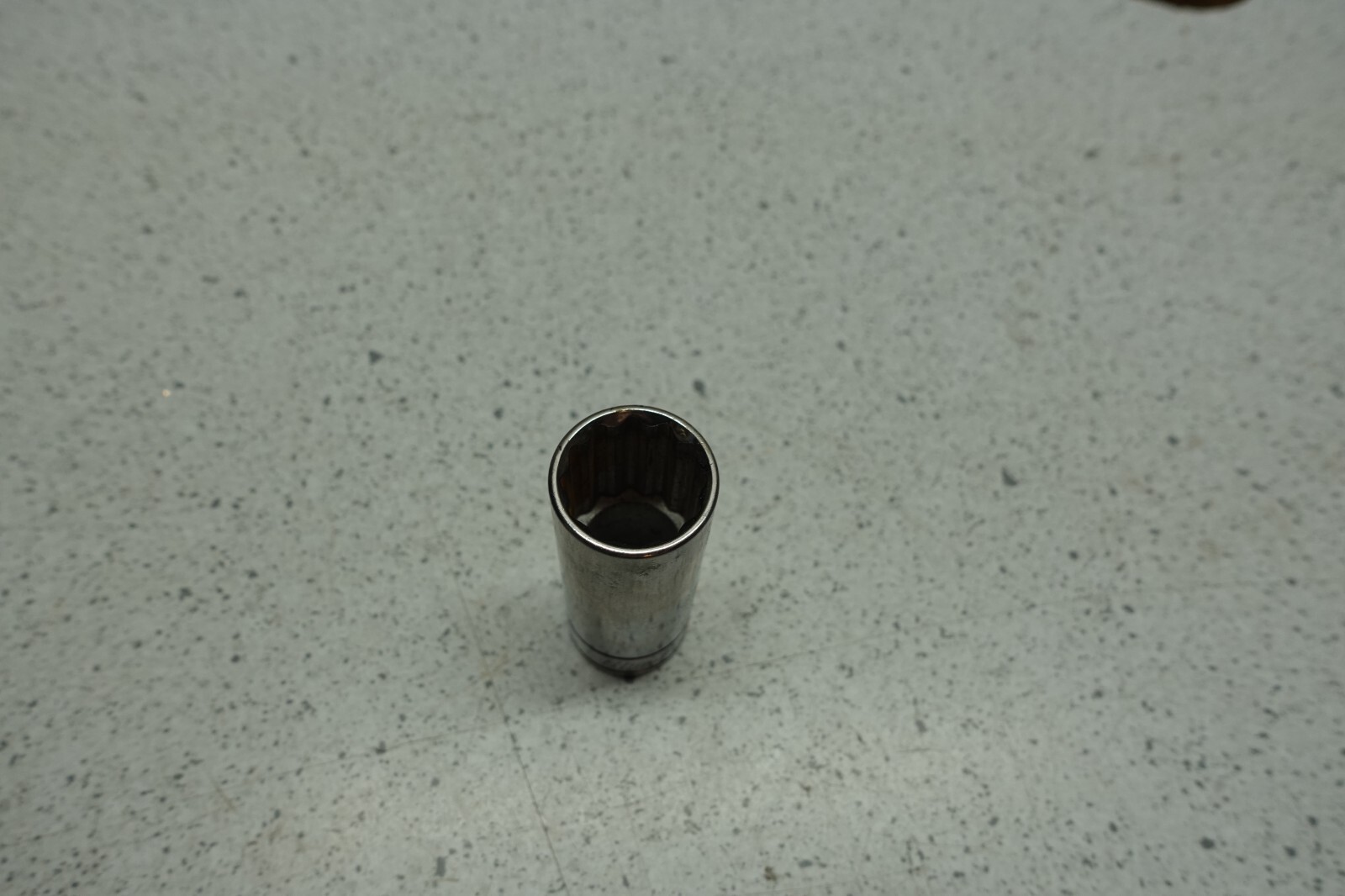 BLUE-POINT 3/8″ DRIVE 18MM METRIC DEEP 12 POINT SOCKET BLPLM3818