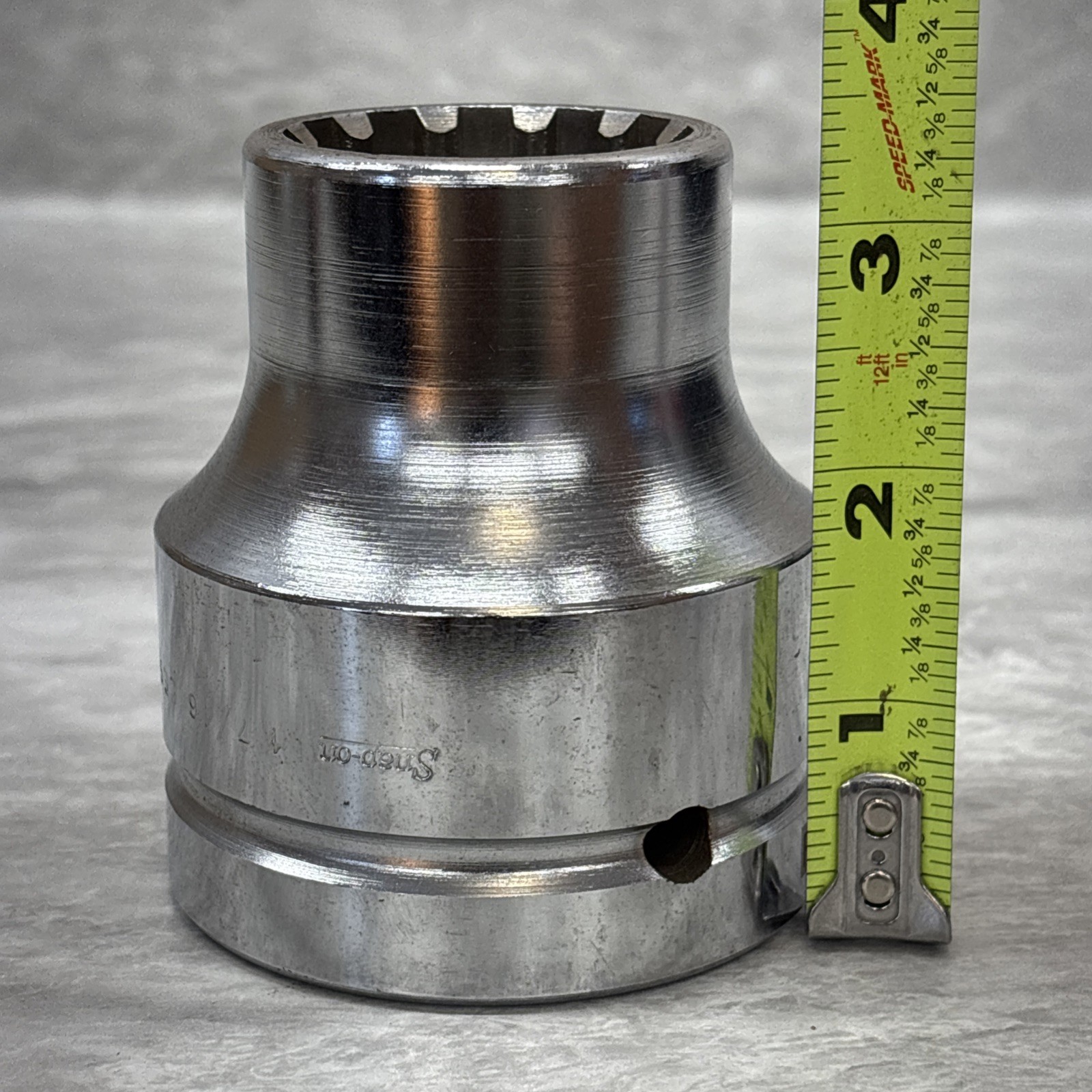 Snap-on Tools USA 1-1/2″ Drive Spline SAE 1-7/16” Socket LES-465