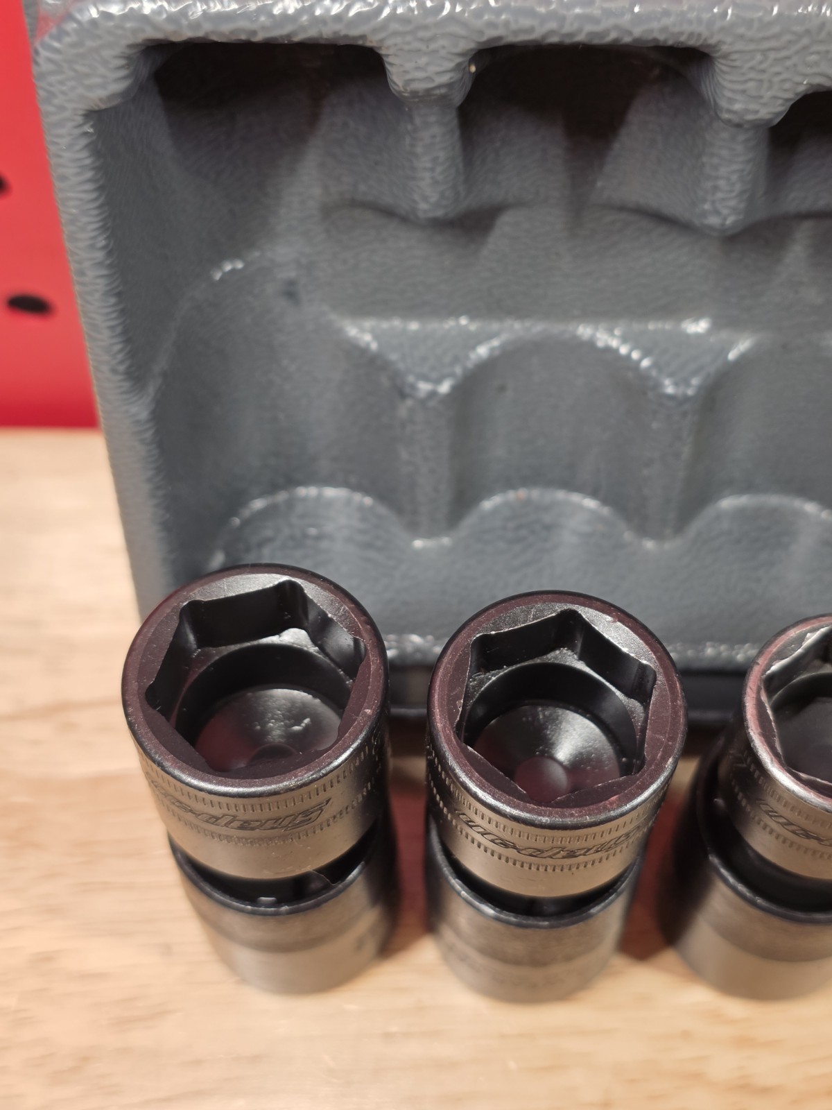 Snap-on Tools 207IPFM 7-Piece 3/8″ Metric Shallow Swivel Impact Socket Set
