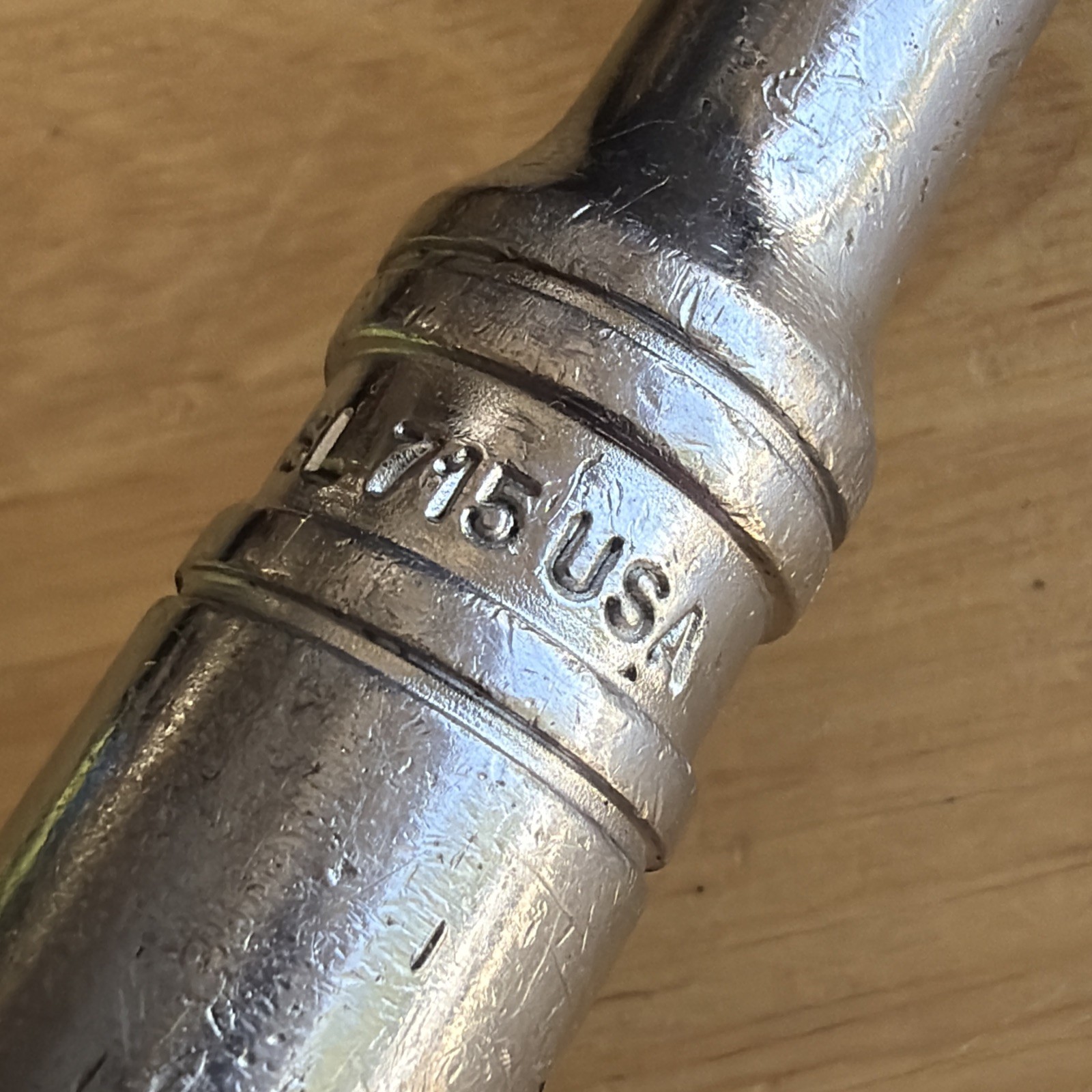 Snap On Tools 15″ Long Ratchet 1/2″ Drive Chrome Handle SL715 Vtg Made in USA