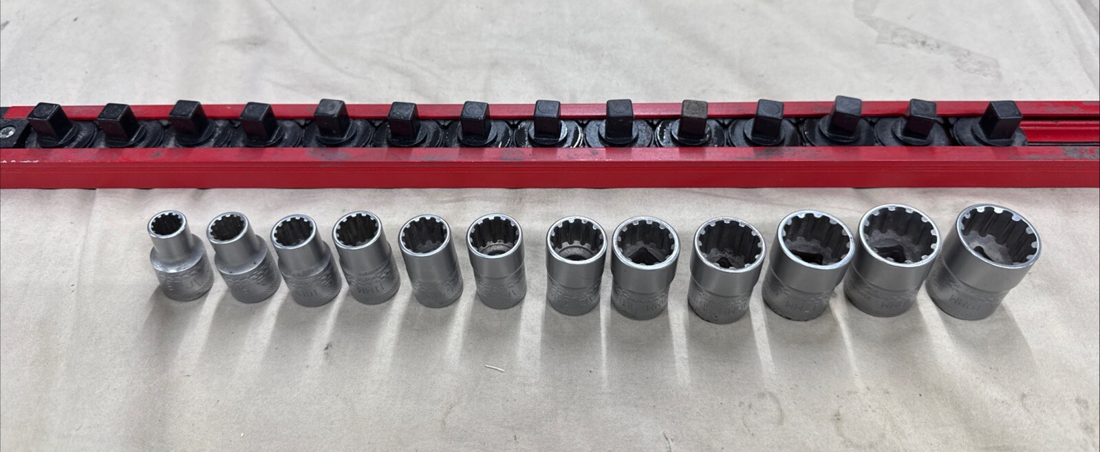 MAC Tools SPLINE Hex Metric 8mm-19mm 3/8″ DR Set Lot Socket Shallow Spherical