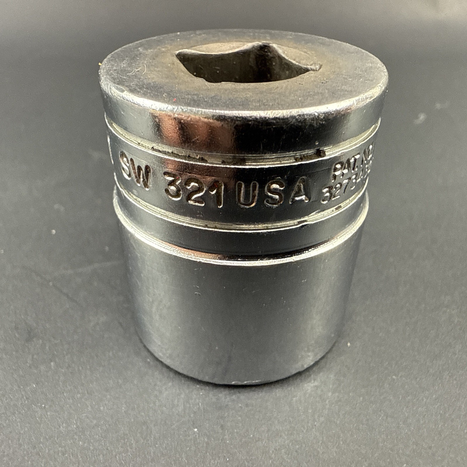 Snap On F321 1:2 Inch drive 12-point shallow 1″ socket
