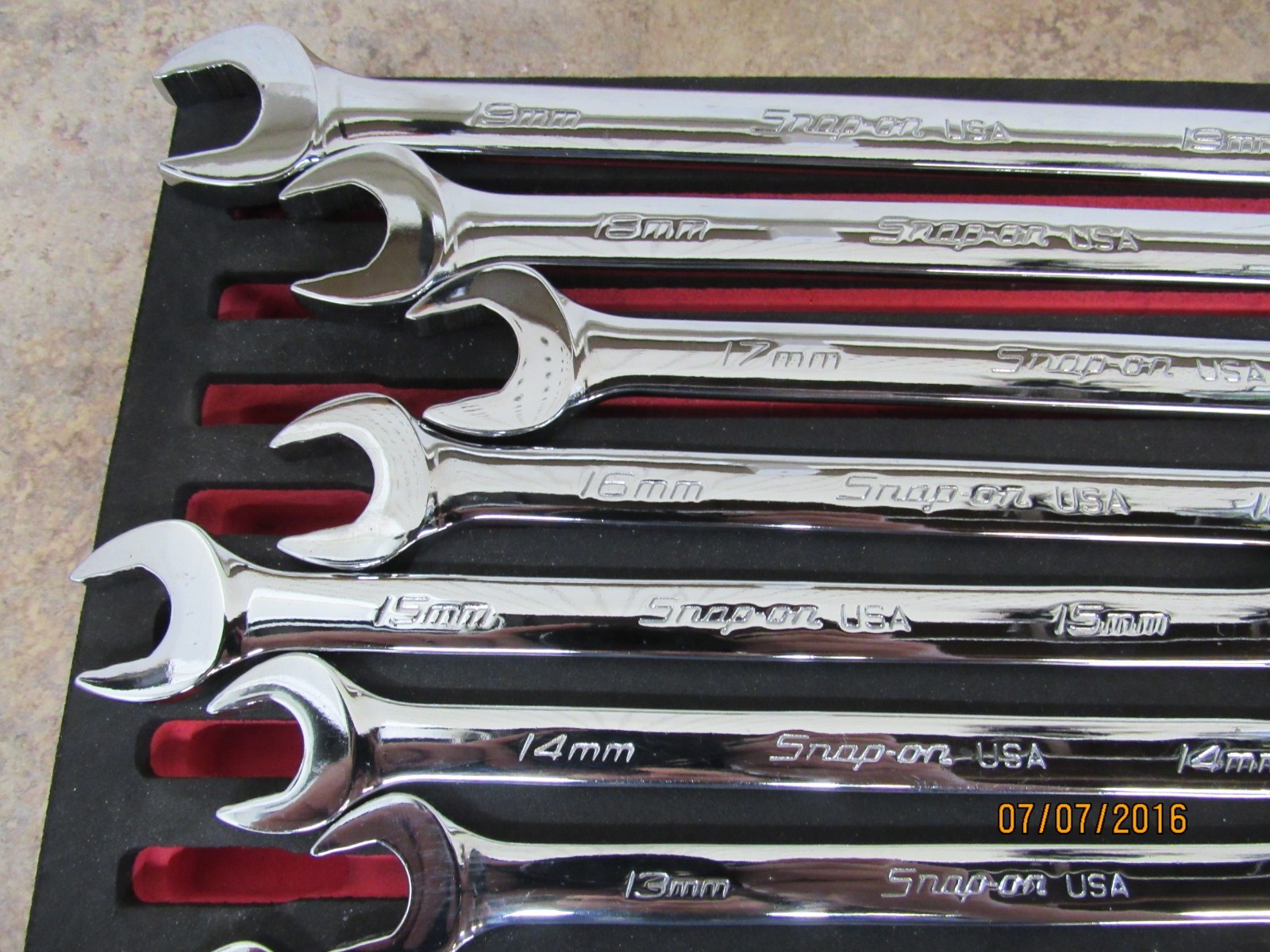 Snap-On 13pc 12 Pt Metric Flank Drive Wrench Set PRO-FI foam 7-19mm SOEXM01FMBR