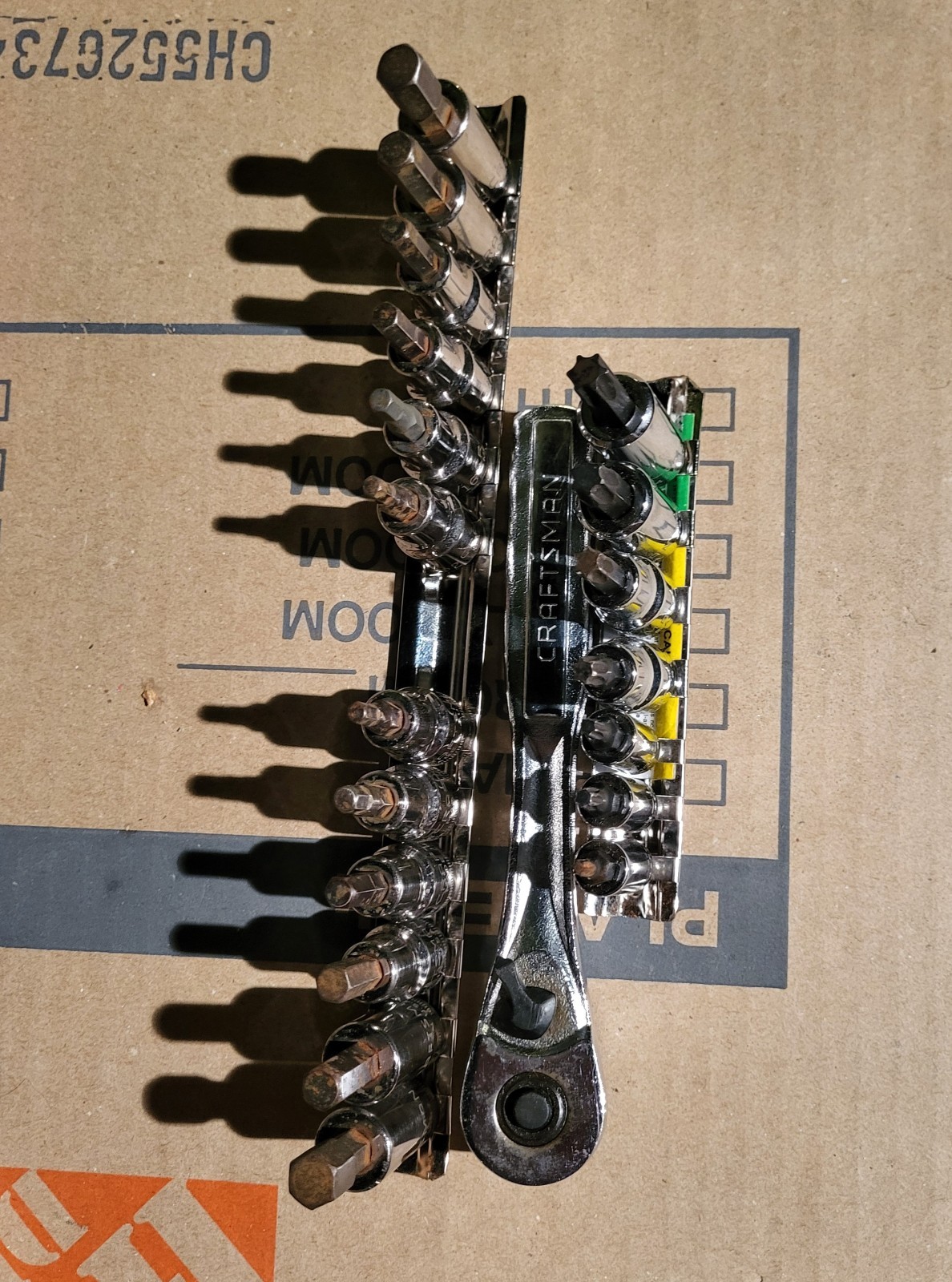 Craftsman 1/4, 3/8 Drive Hex, Torx Socket Set & Ratchet USA 20 Piece.