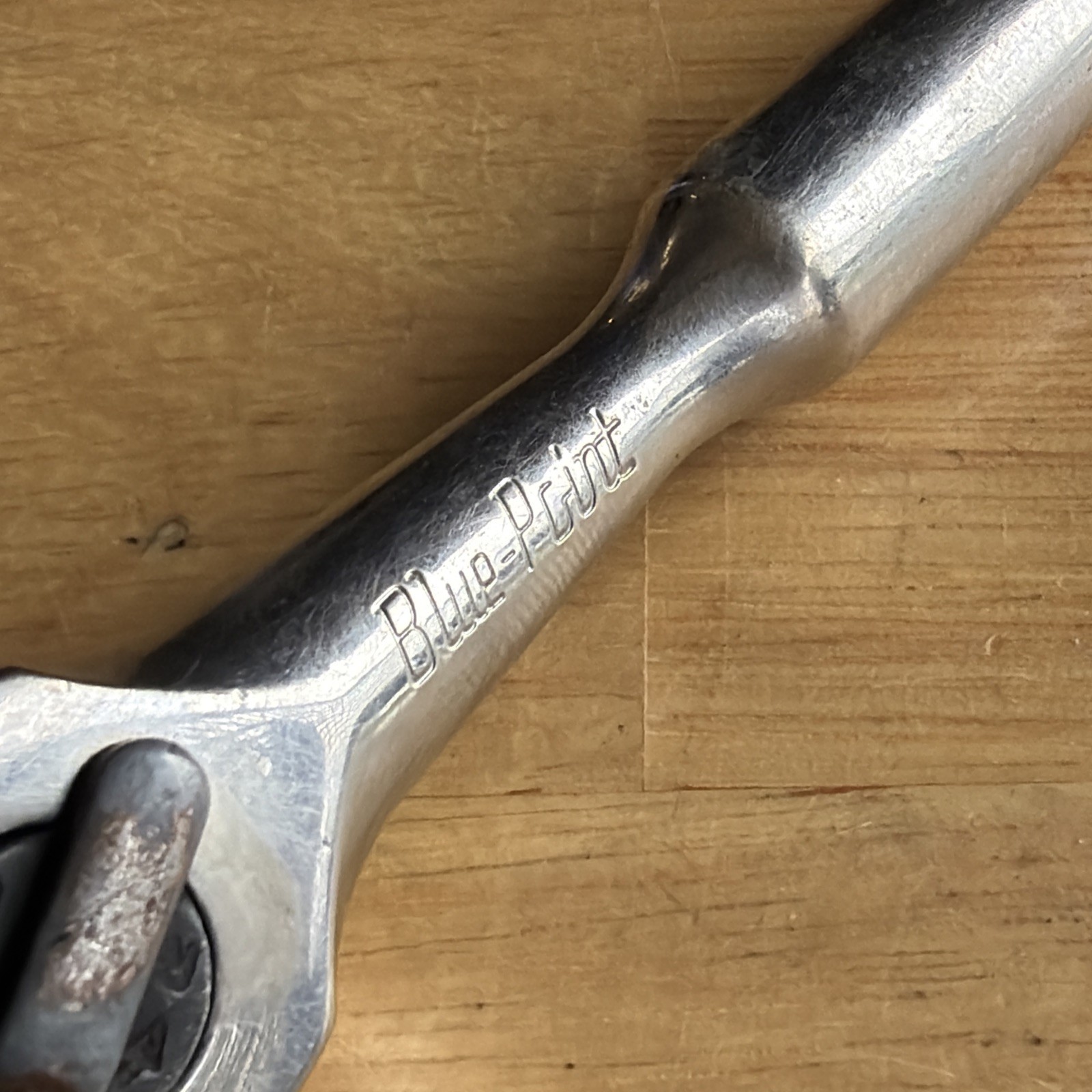 Blue Point Tools 5.5″ Long Ratchet 1/4″ Drive W/ Quick Release BPRT936