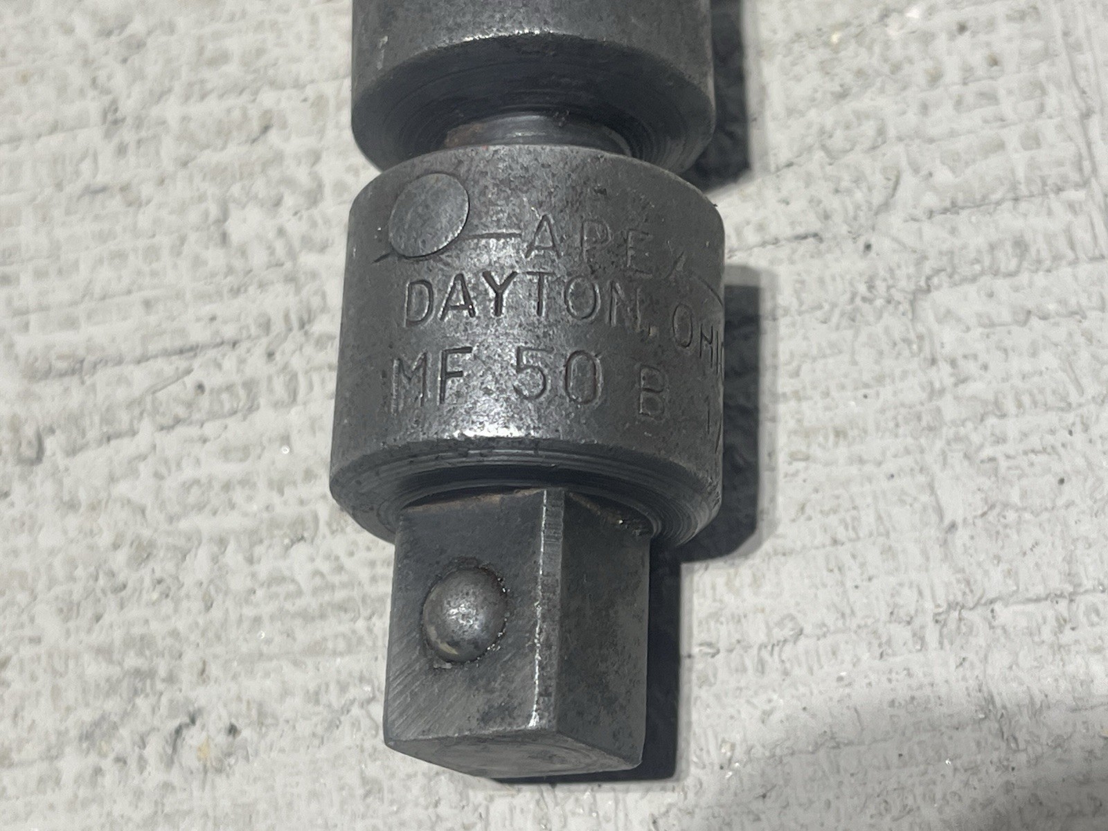 MADE USA – VINTAGE APEX (DAYTON OHIO) LOT OF 4 IMPACT SOCKETS AND SWIVEL ADAPTER