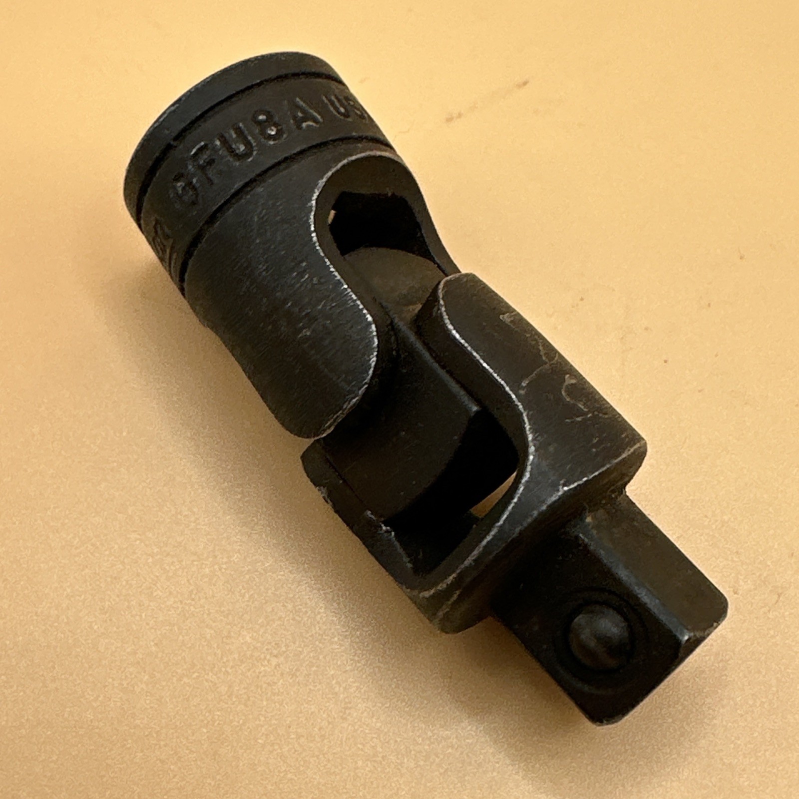 Snap On Industrial 3/8 Drive Universal Joint Swivel Socket Adapter GFU8A
