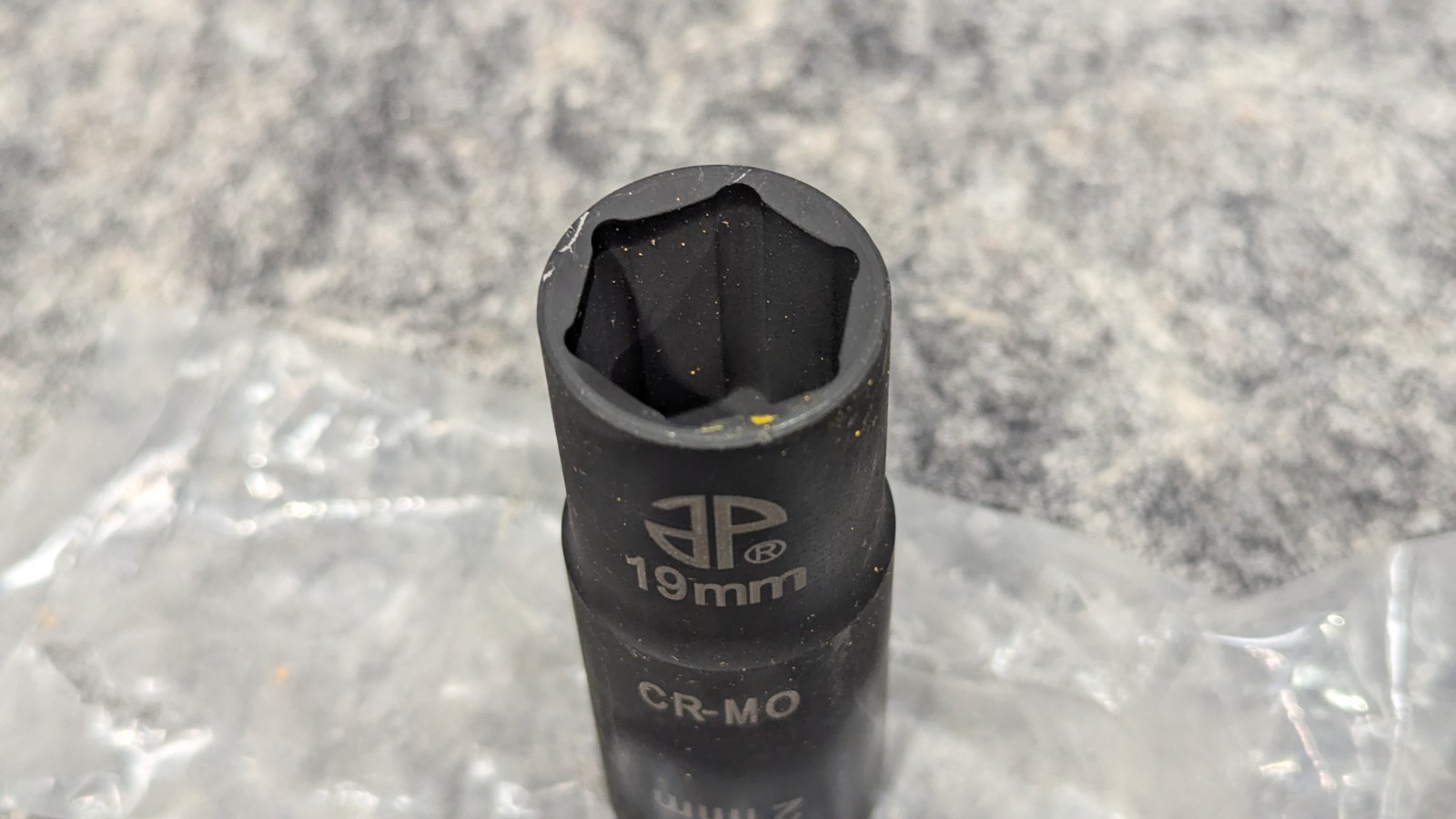 Specialty Products 1/2″ Square Drive Flip Socket w/ 19mm & 21mm Openings 79240