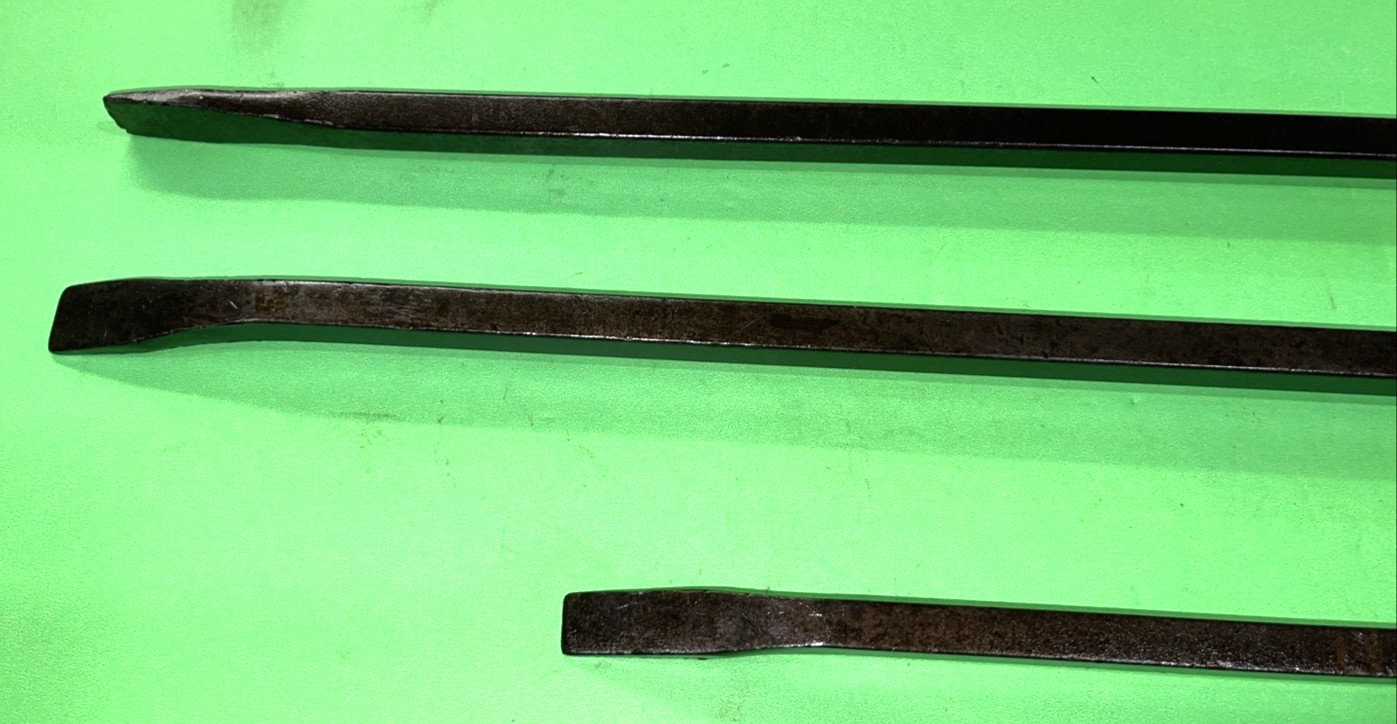MAC TOOLS 3 PIECE PRY BARS CURVED & STRAIGHT 12 INCH, 19 INCH LENGTH