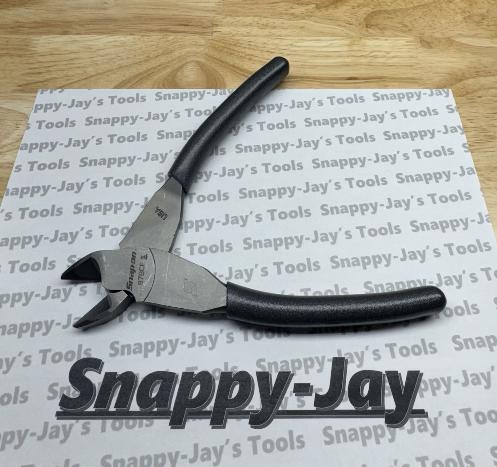 Snap-on Tools USA NEW DARK TITANIUM Soft Grip 7″ Diagonal Cutter Pliers 87BCFDT