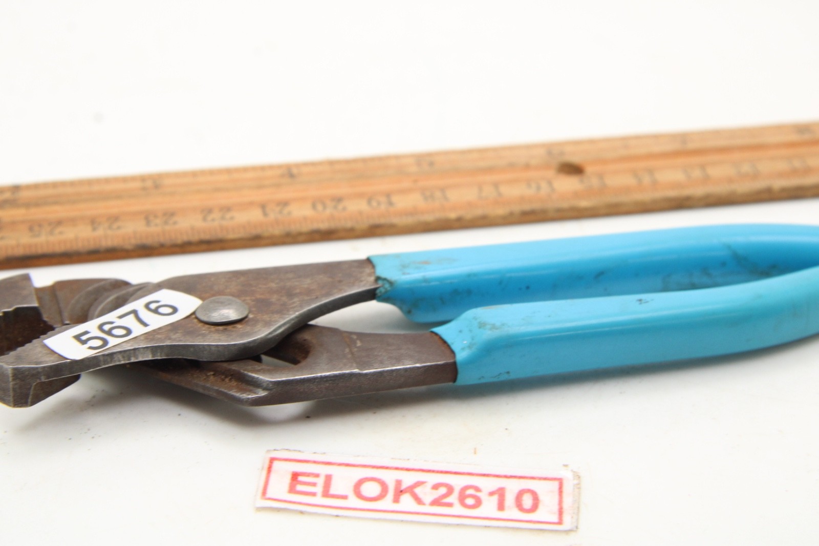 Channellock 426 Tongue & Groove 7″ Long Blue Rubber Grip Pliers USA