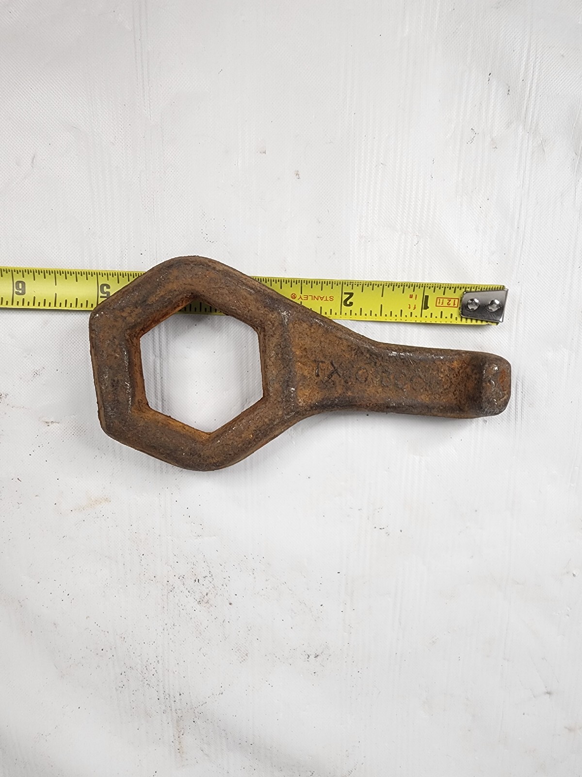 Ken-Tool 30610 porkchop TX10 cap nut wrench 35mm Ken-Tool cap nut wrench