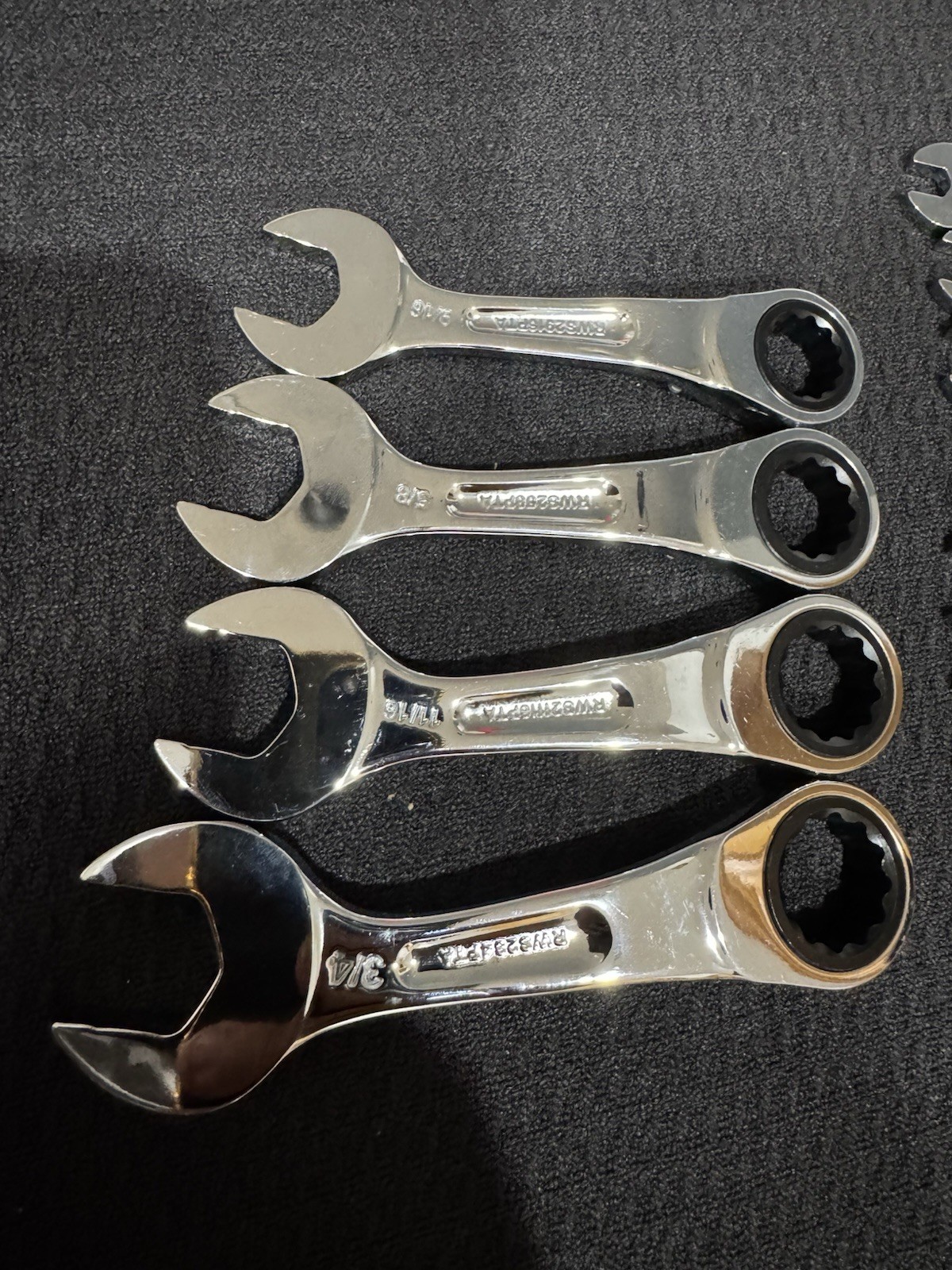 Mac Tools SRWS210PTA 10 Pc. SAE 12 Pt. Stubby Reversible Ratcheting Wrench Set